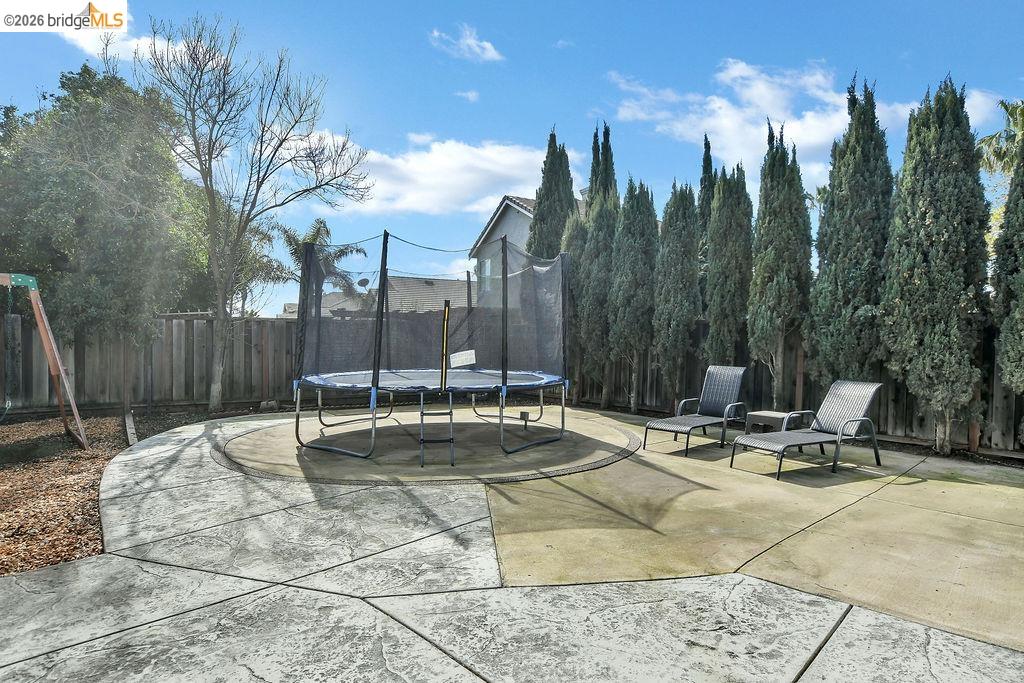 Detail Gallery Image 36 of 45 For 4010 Goleta Pl, Discovery Bay,  CA 94505 - 5 Beds | 2/1 Baths