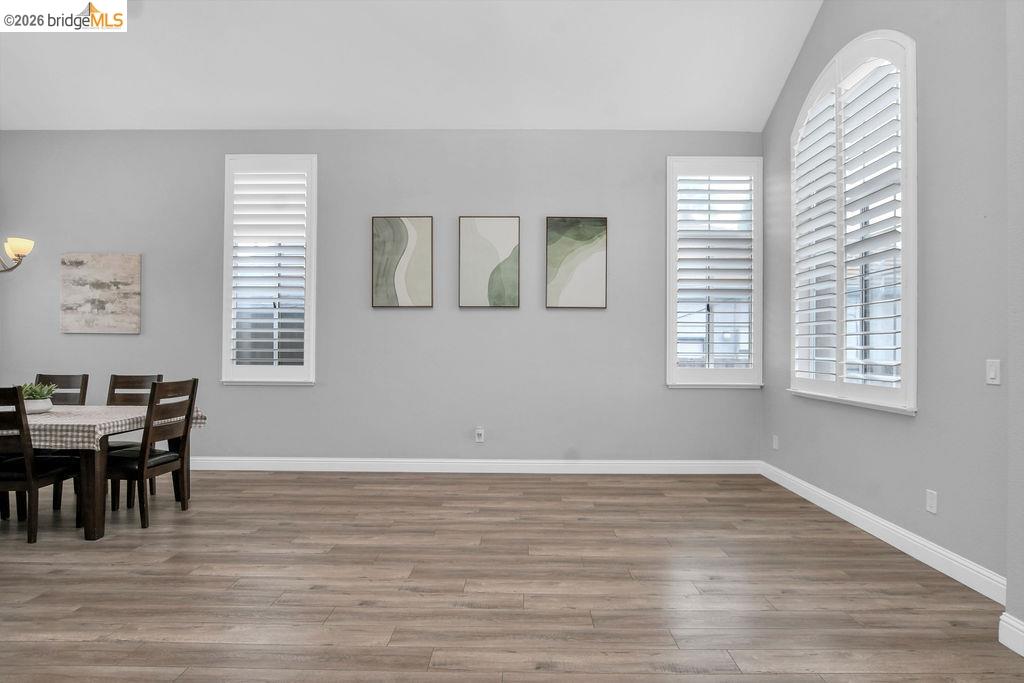 Detail Gallery Image 6 of 45 For 4010 Goleta Pl, Discovery Bay,  CA 94505 - 5 Beds | 2/1 Baths