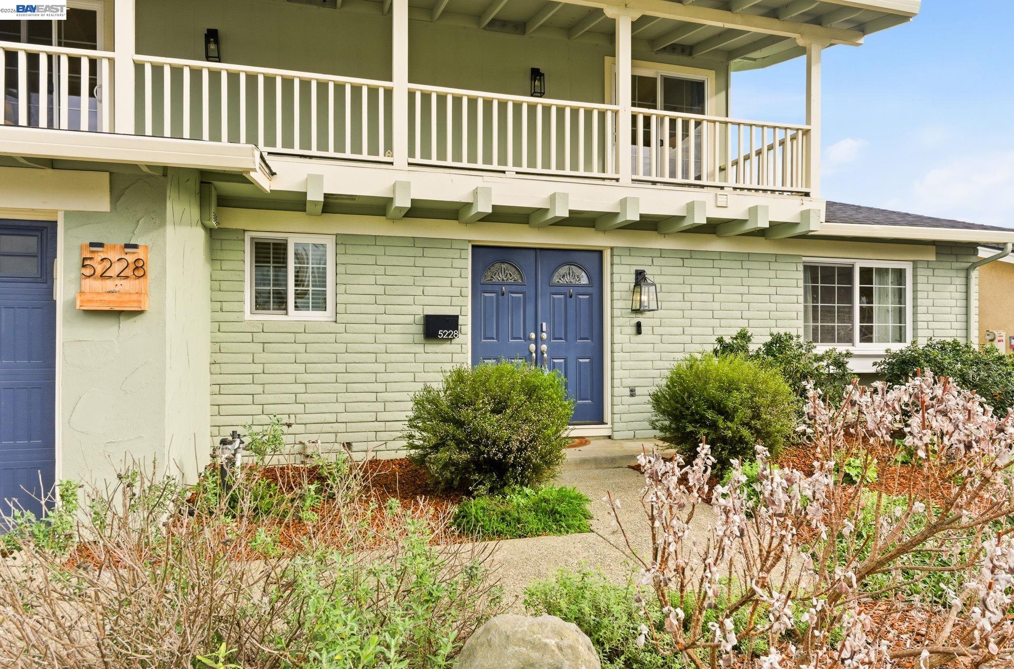 Detail Gallery Image 17 of 41 For 5228 Falmouth Pl, Newark,  CA 94560 - 4 Beds | 3 Baths