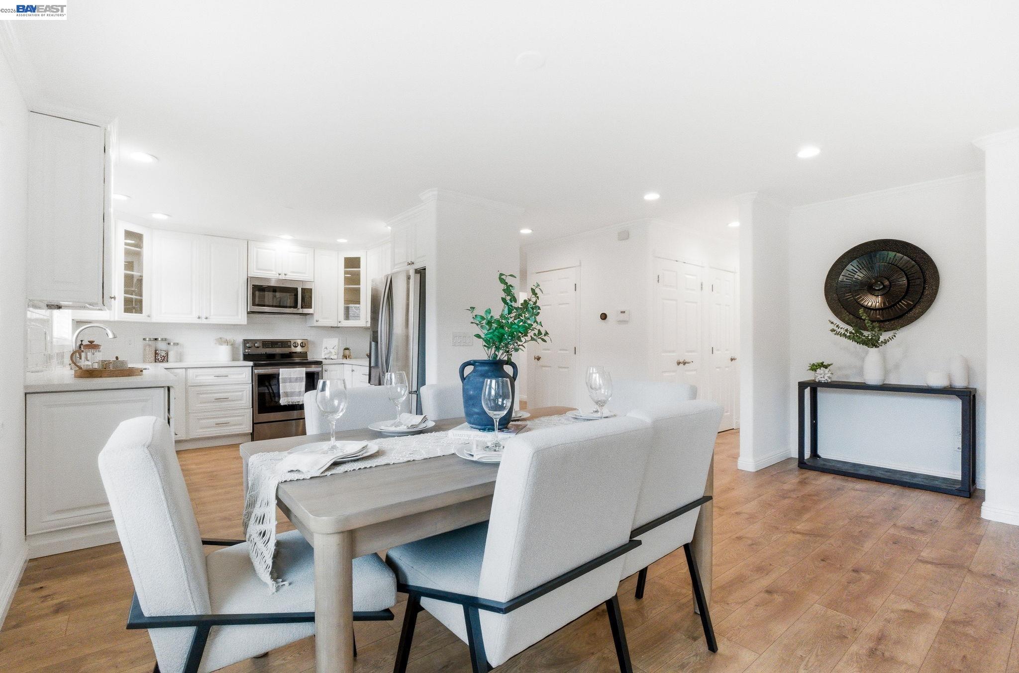 Detail Gallery Image 4 of 41 For 5228 Falmouth Pl, Newark,  CA 94560 - 4 Beds | 3 Baths