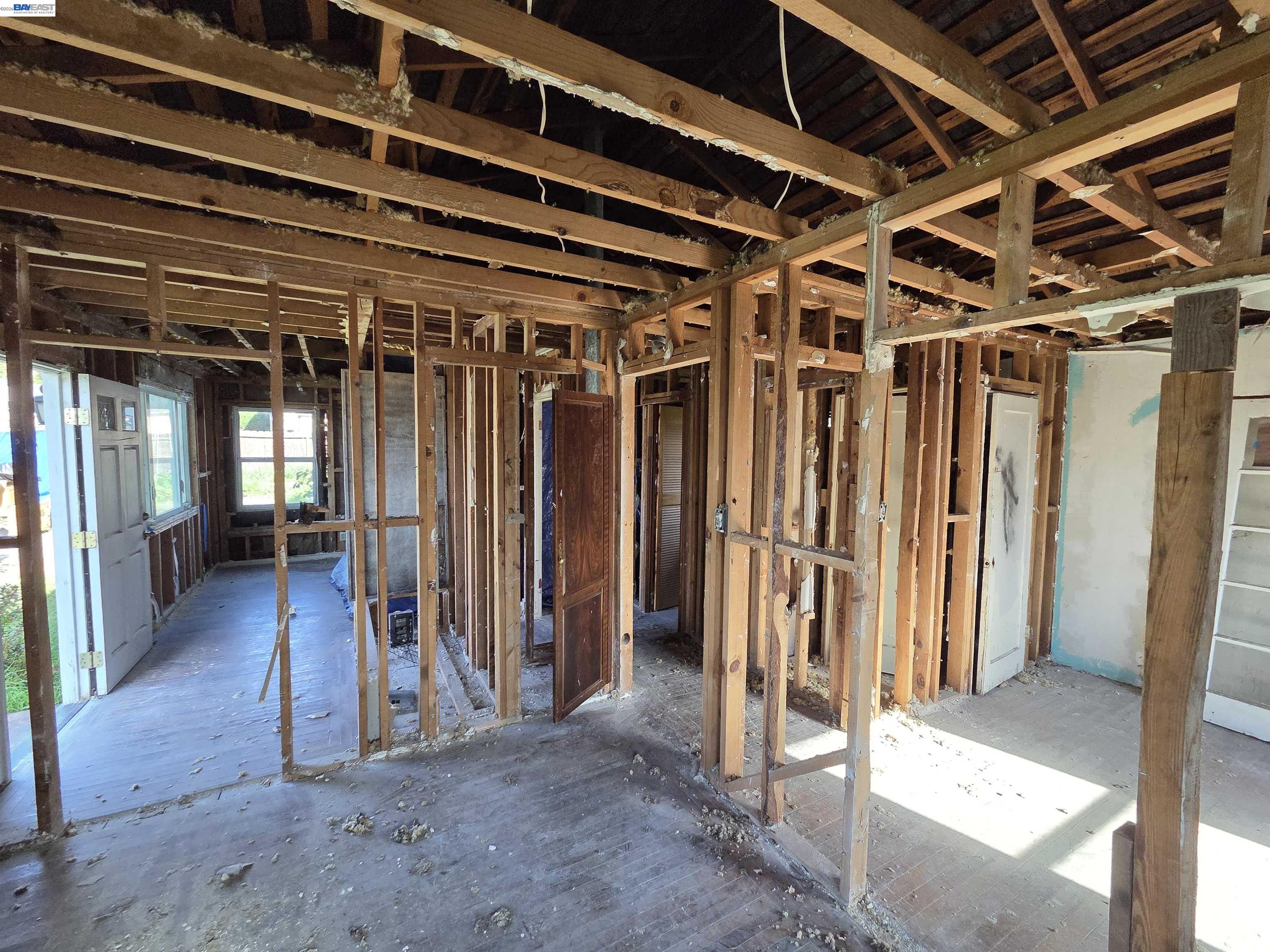 Detail Gallery Image 17 of 18 For 1672 162nd Ave, San Leandro,  CA 94578 - – Beds | – Baths