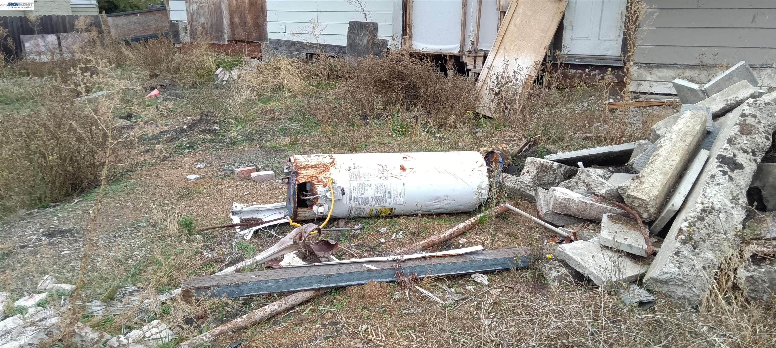 Detail Gallery Image 9 of 18 For 1672 162nd Ave, San Leandro,  CA 94578 - – Beds | – Baths