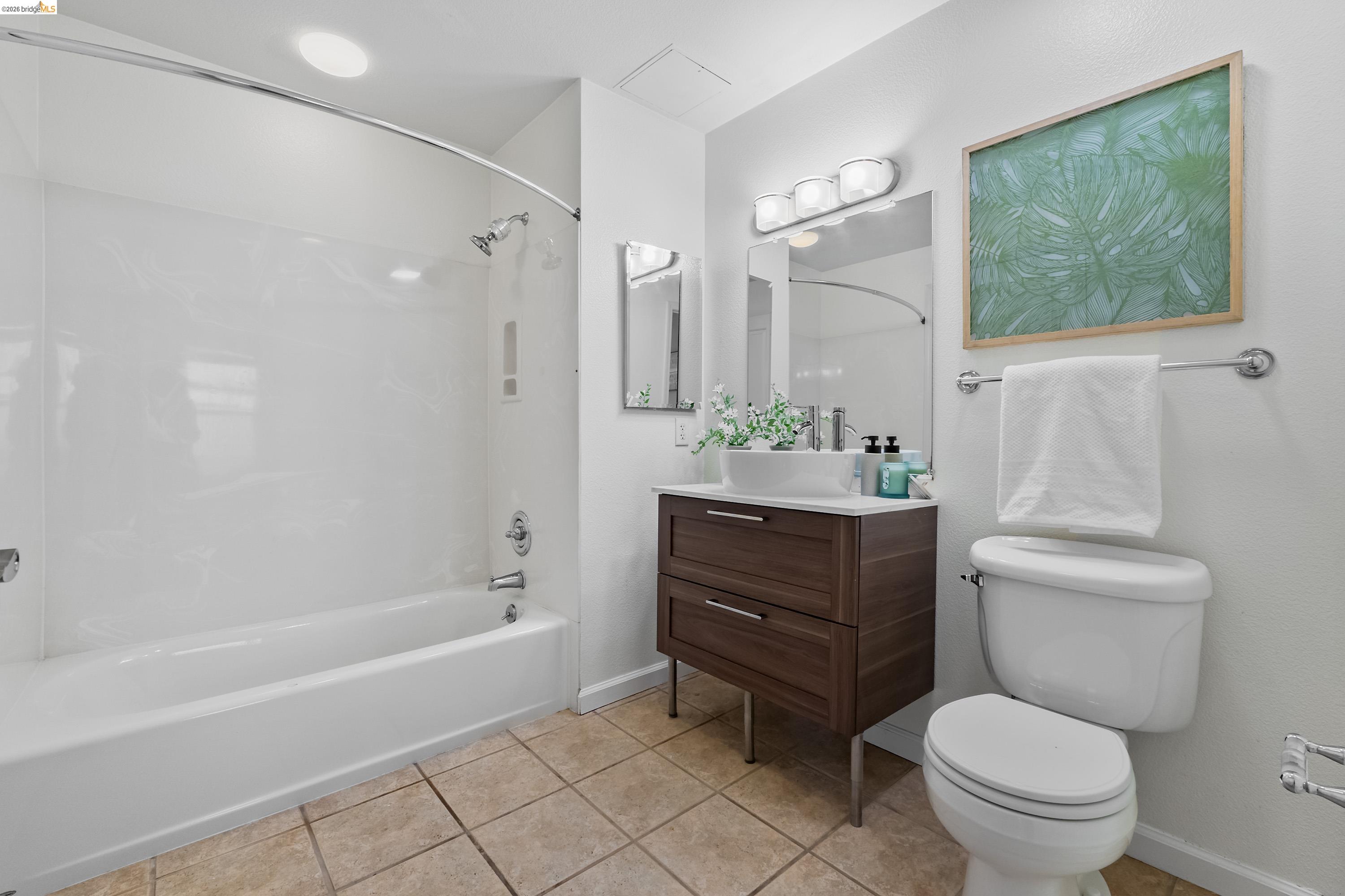 Photo #15: 41125247 Listing: Photo #15