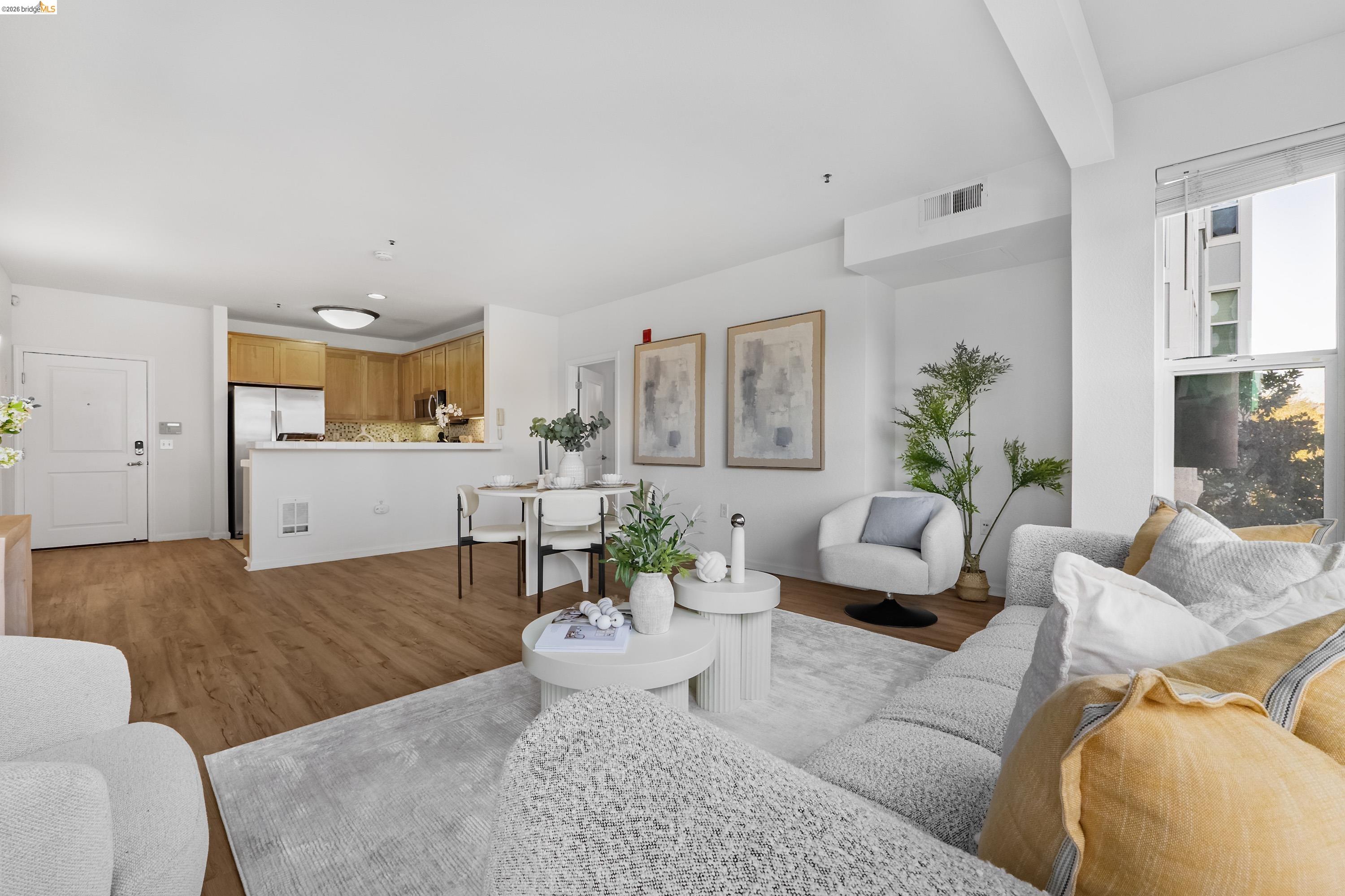 Photo #8: 41125247 Listing: Photo #8