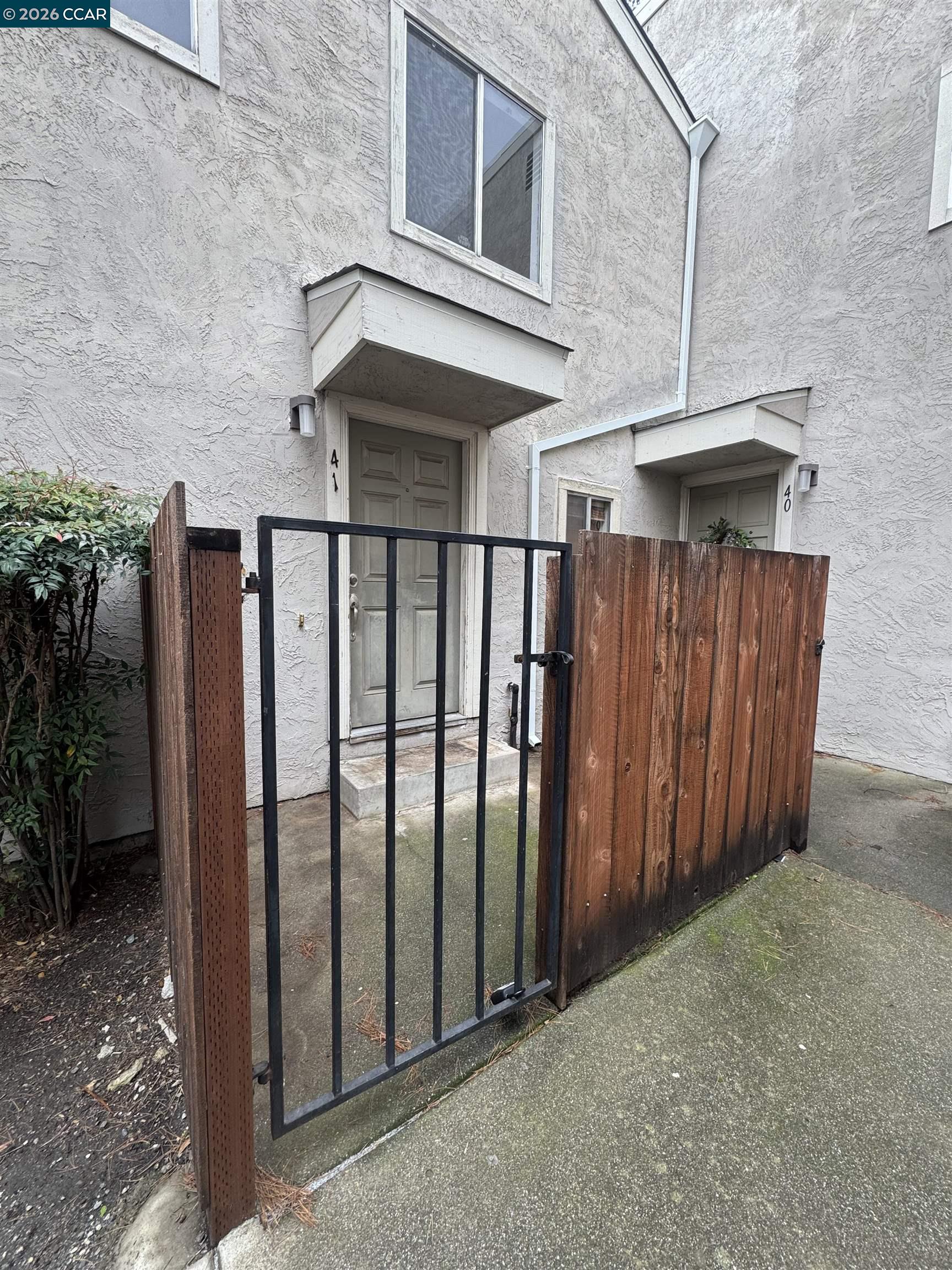 Photo #1: 41125248 Listing: Photo #1