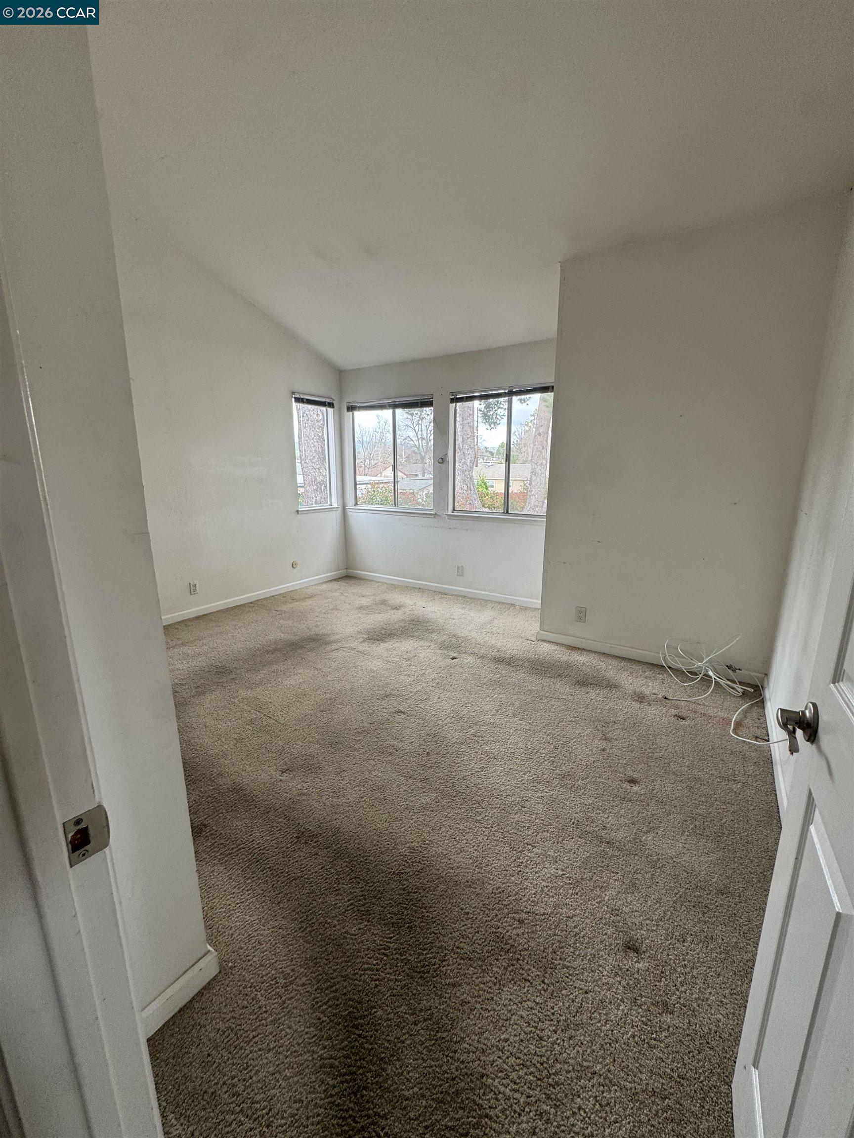 Photo #8: 41125248 Listing: Photo #8