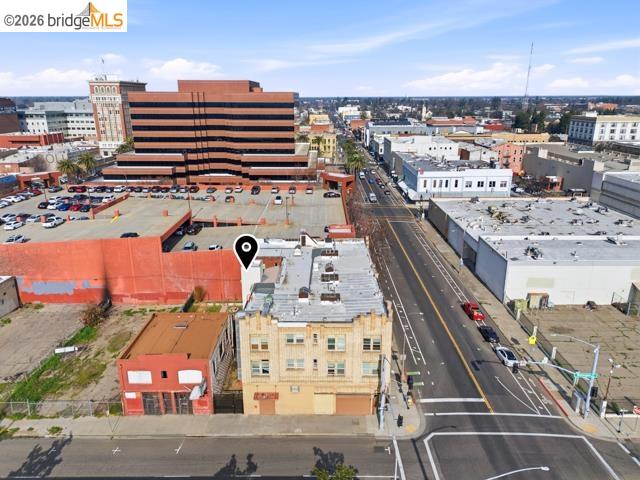 Detail Gallery Image 4 of 11 For 143 S California St, Stockton,  CA 95202-3005 - – Beds | – Baths