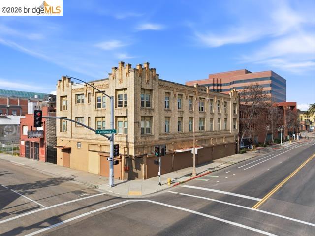 Detail Gallery Image 9 of 11 For 143 S California St, Stockton,  CA 95202-3005 - – Beds | – Baths