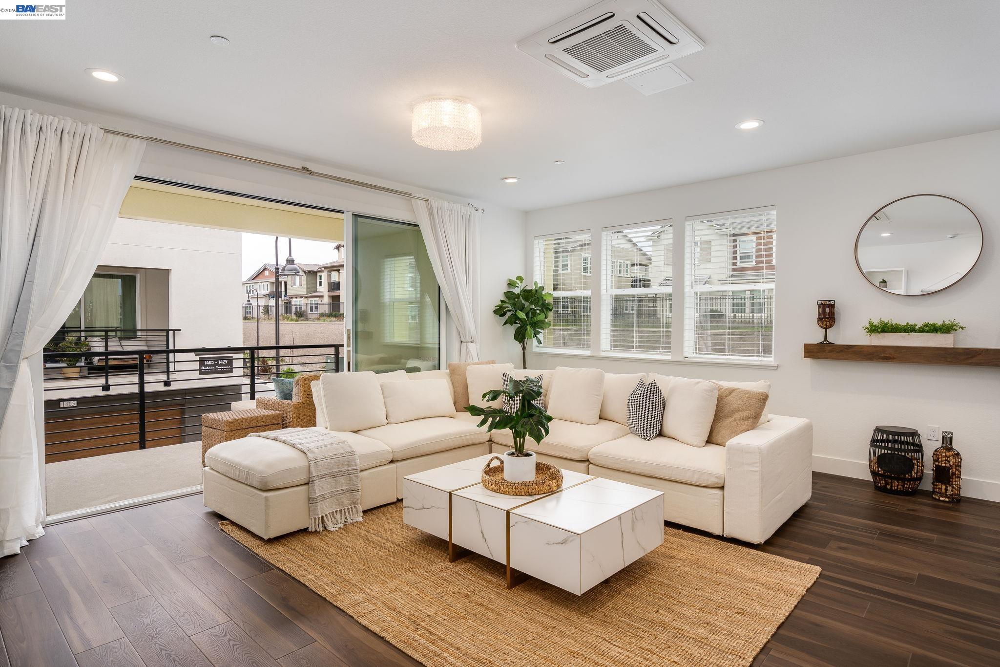 Photo #3: 41125250 Listing: Photo #3