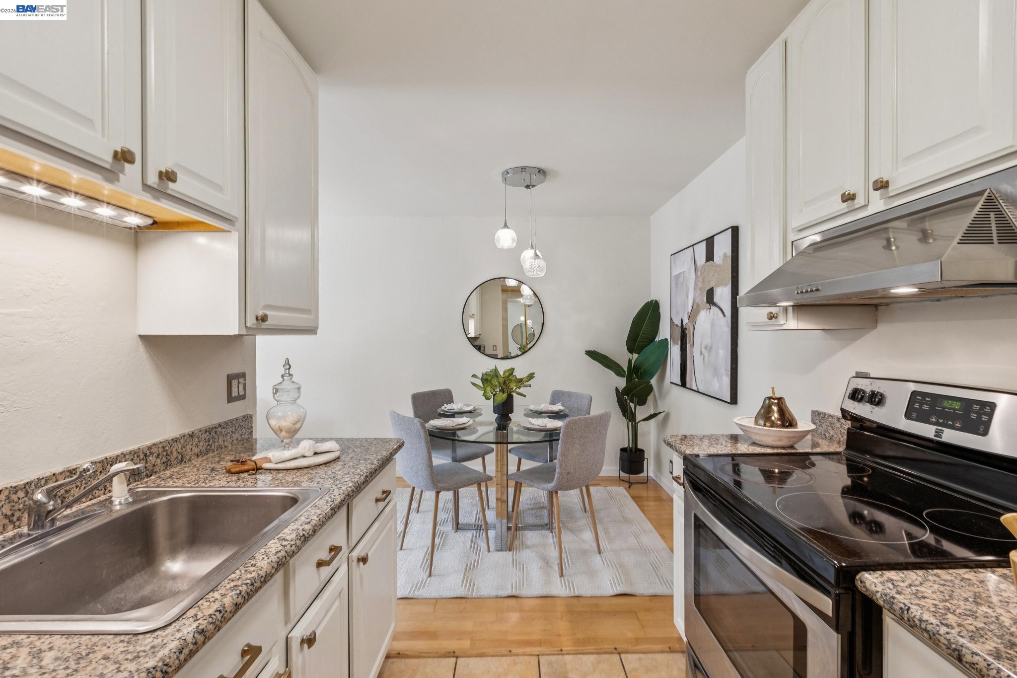 Photo #6: 41125251 Listing: Photo #6