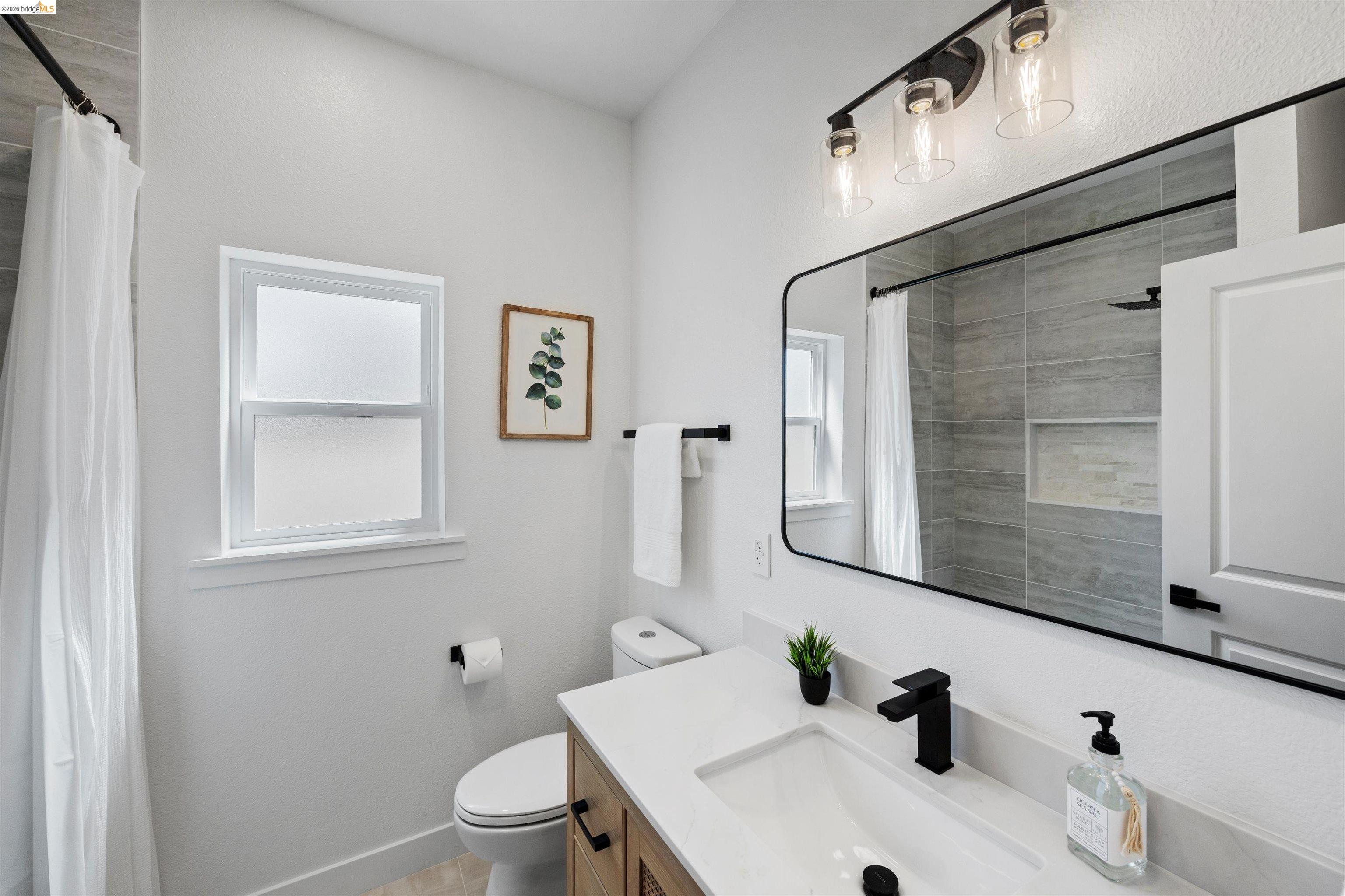 Detail Gallery Image 15 of 38 For 4510 Coyote Dr., Ione,  CA 95640 - 3 Beds | 2/1 Baths