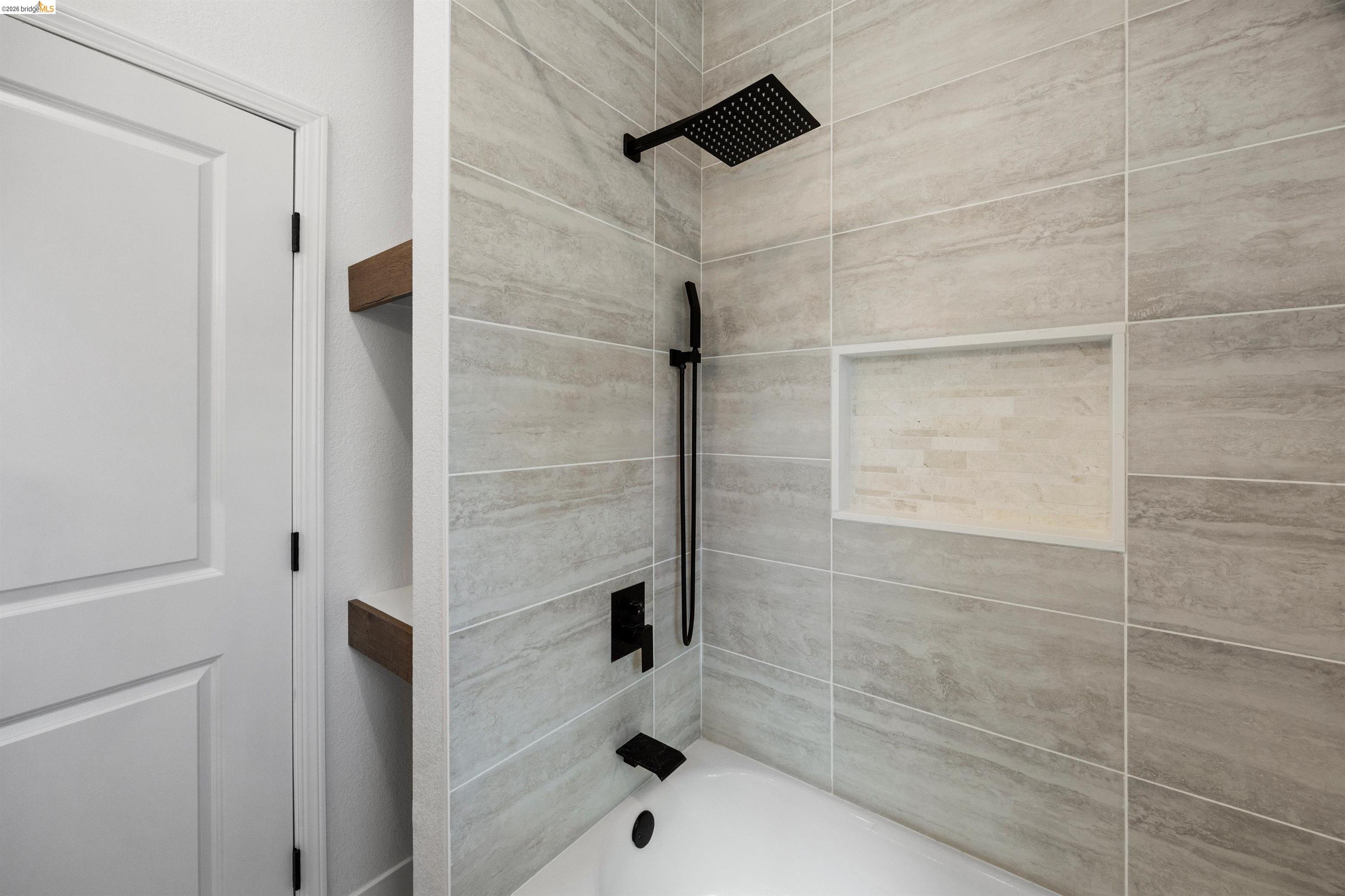 Detail Gallery Image 17 of 38 For 4510 Coyote Dr., Ione,  CA 95640 - 3 Beds | 2/1 Baths