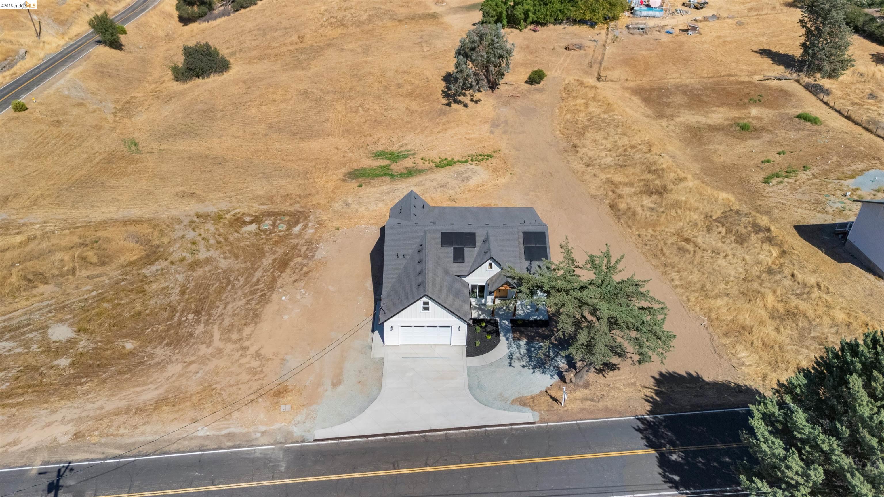 Detail Gallery Image 34 of 38 For 4510 Coyote Dr., Ione,  CA 95640 - 3 Beds | 2/1 Baths