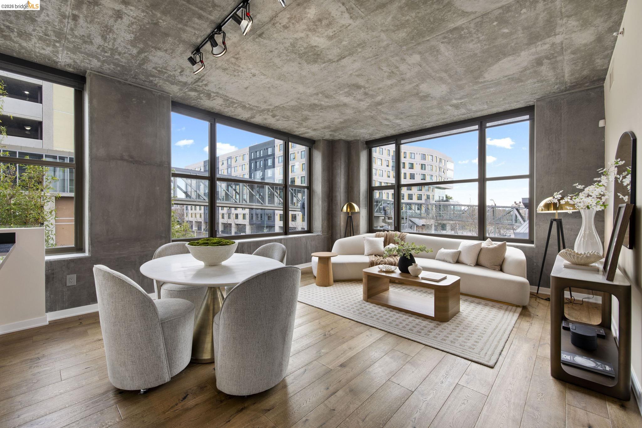 Photo #8: 41125254 Listing: Photo #8