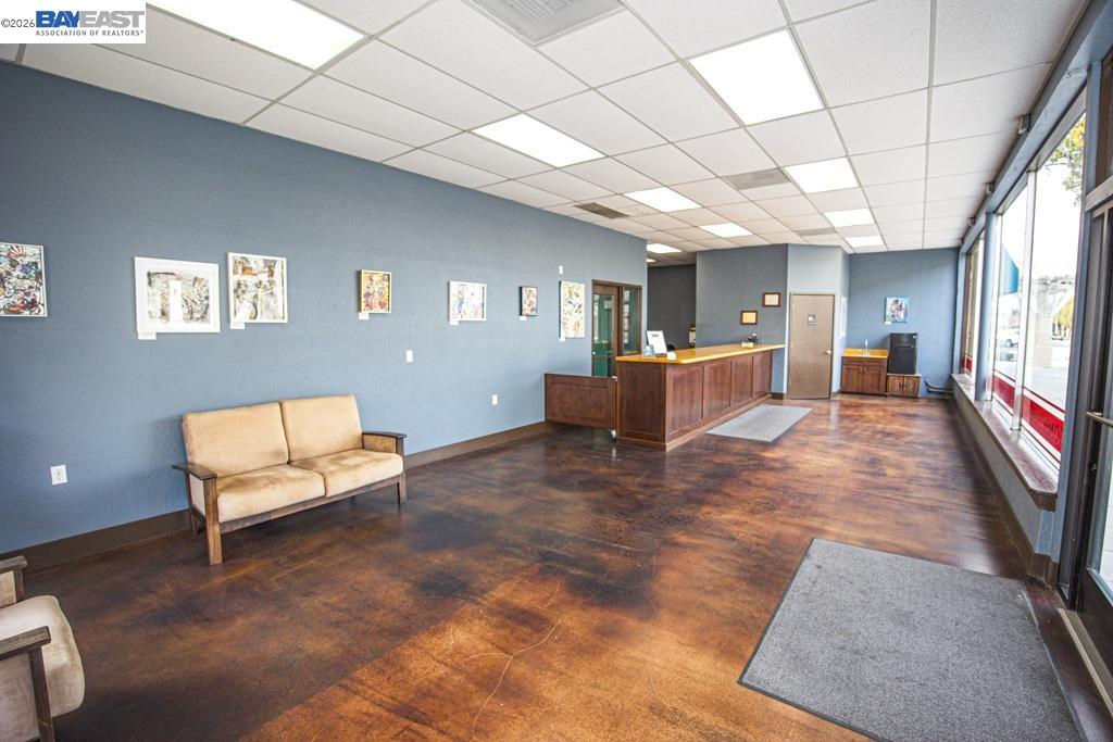 Detail Gallery Image 13 of 44 For 1931 1st St, Livermore,  CA 94550 - – Beds | – Baths