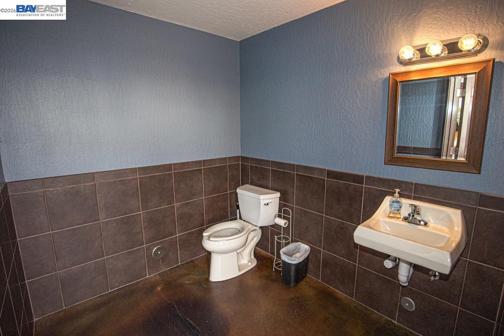 Detail Gallery Image 16 of 44 For 1931 1st St, Livermore,  CA 94550 - – Beds | – Baths