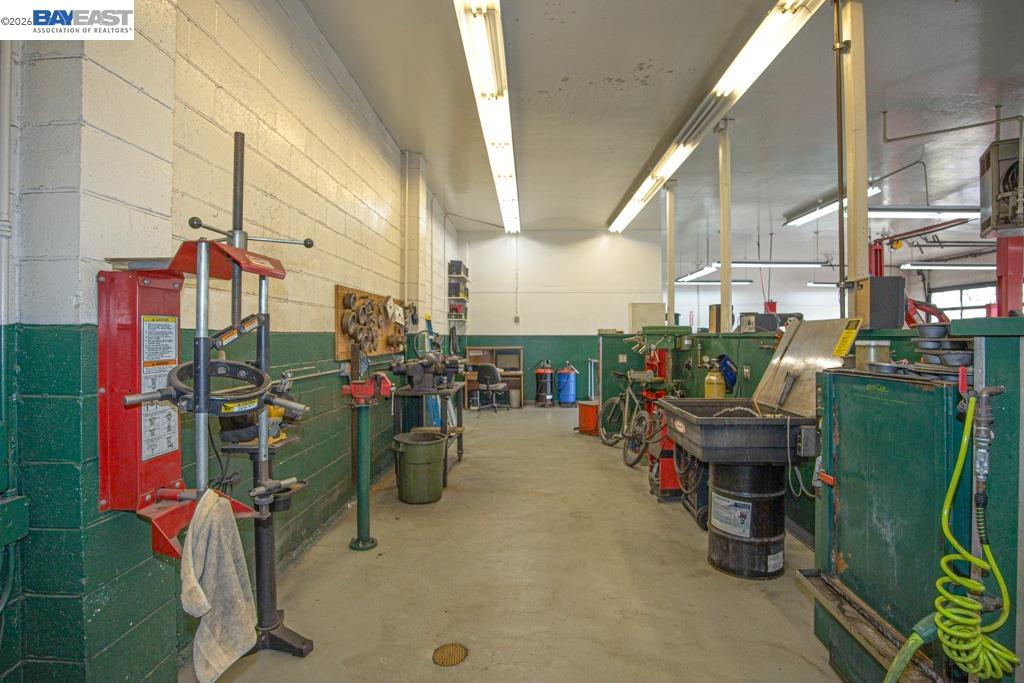 Detail Gallery Image 28 of 44 For 1931 1st St, Livermore,  CA 94550 - – Beds | – Baths