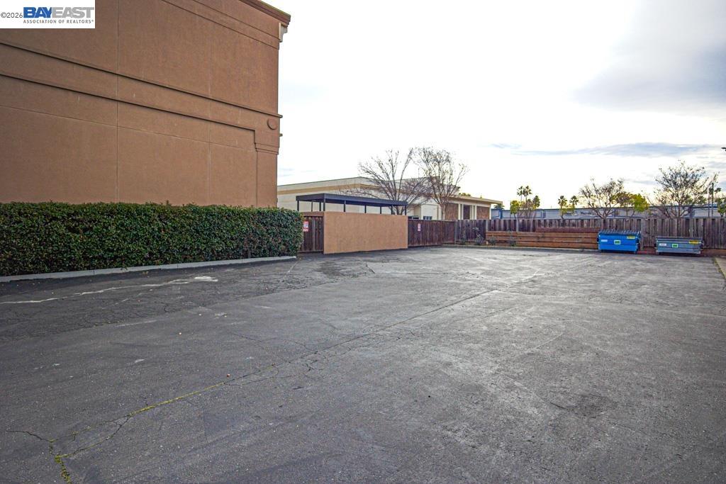 Detail Gallery Image 7 of 44 For 1931 1st St, Livermore,  CA 94550 - – Beds | – Baths