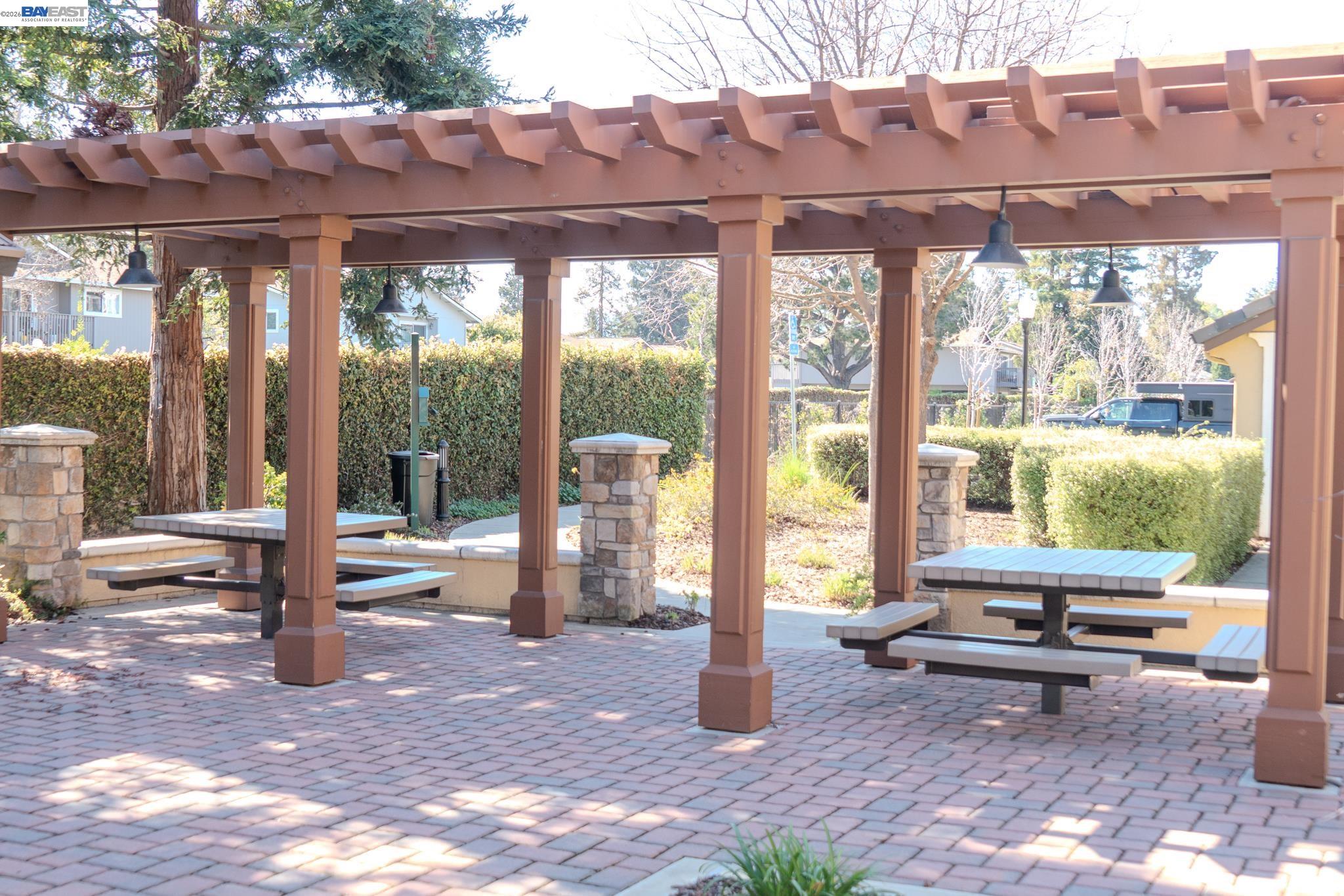 Detail Gallery Image 16 of 19 For 493 Tristania Terrace, Sunnyvale,  CA 94086 - 2 Beds | 2 Baths