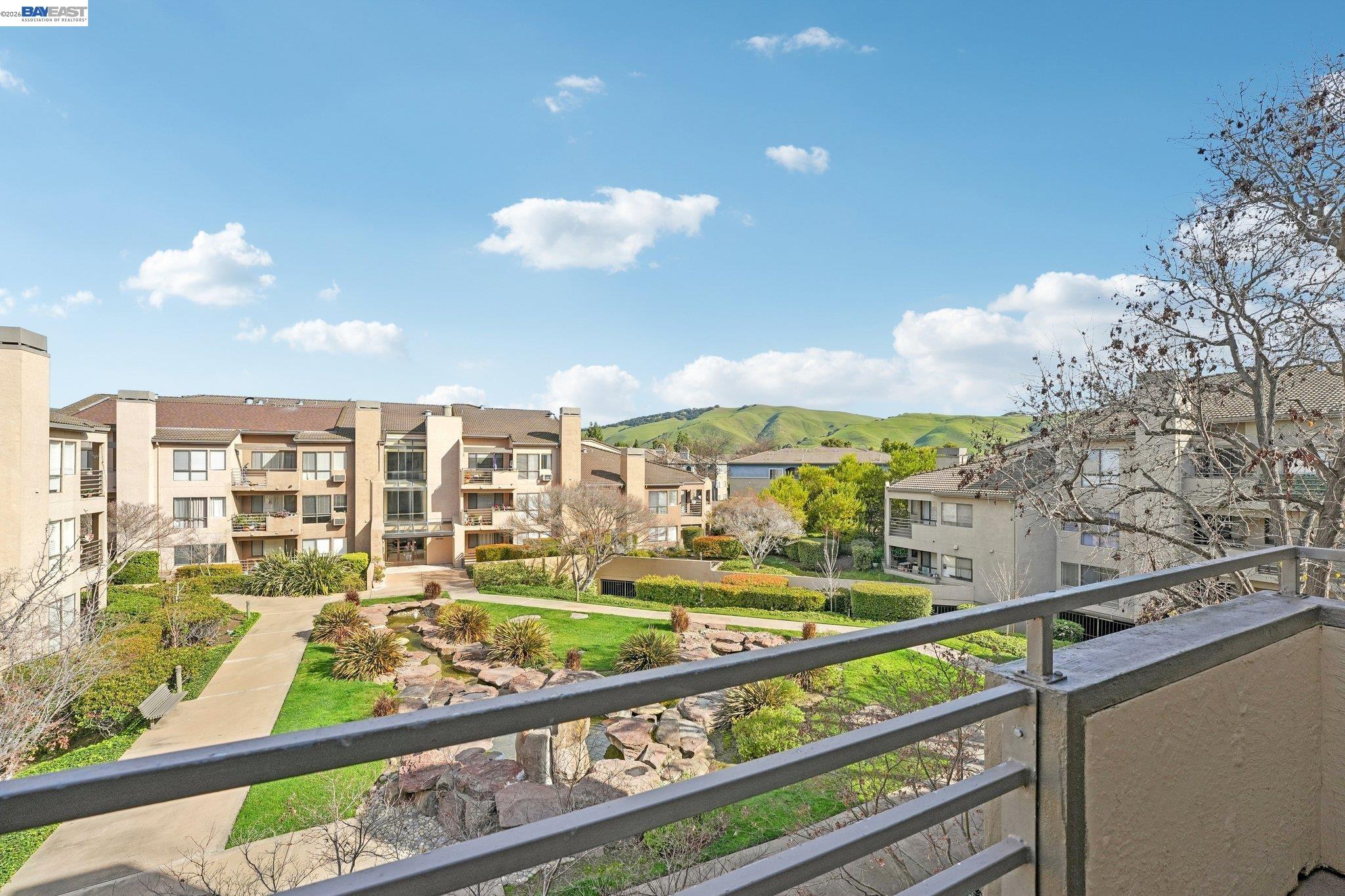 Photo #1: 41125257 Listing: Photo #1