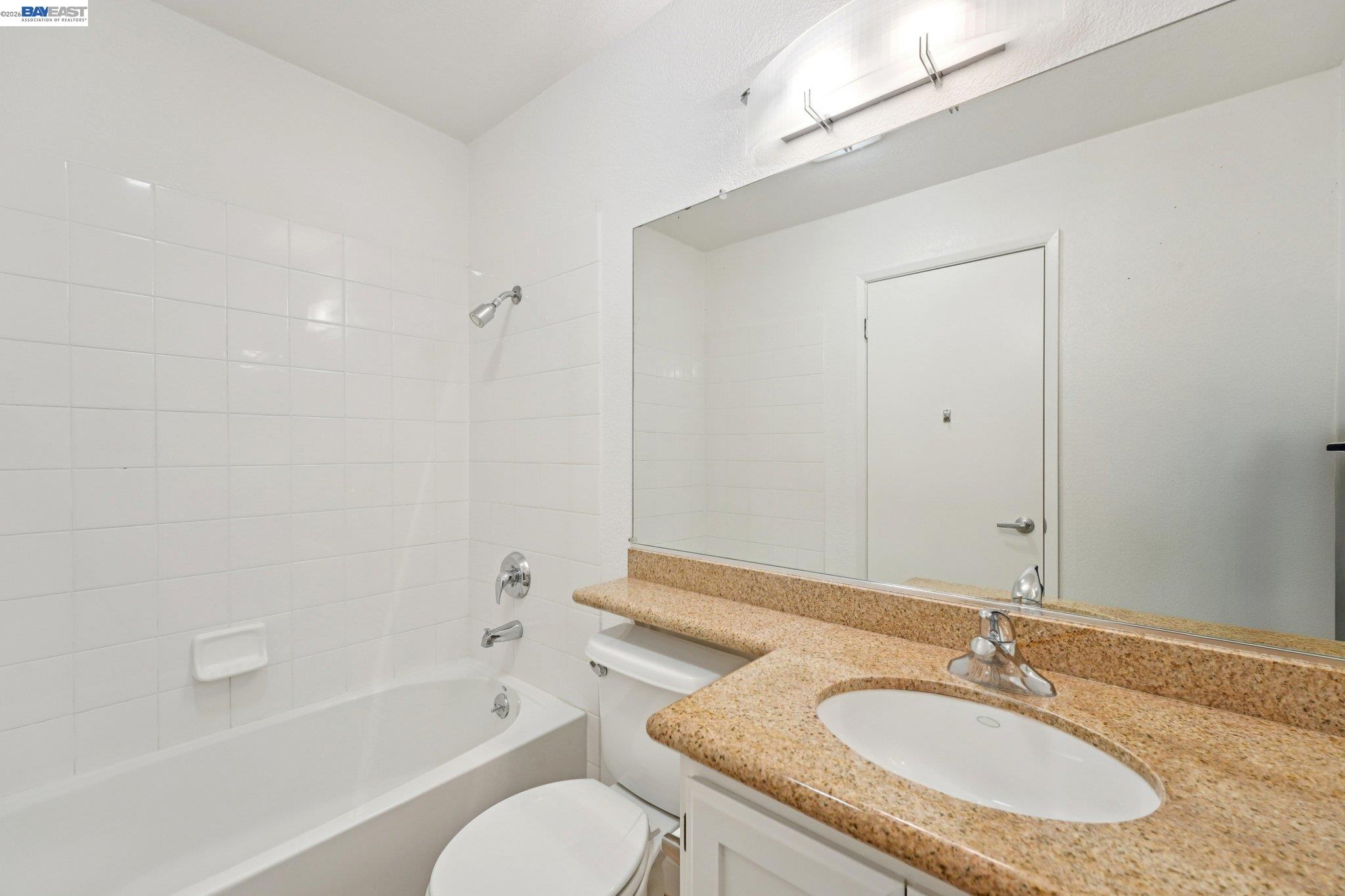 Photo #21: 41125257 Listing: Photo #21