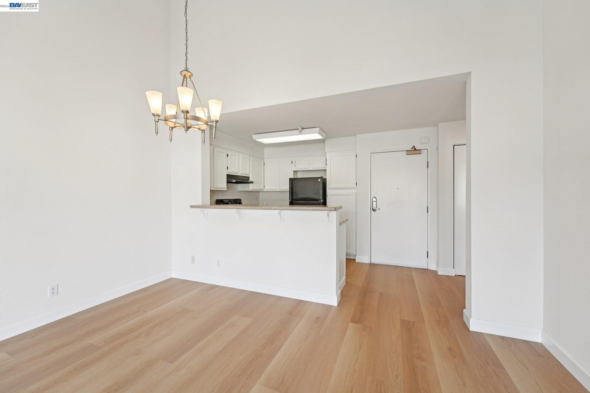 Photo #9: 41125257 Listing: Photo #9