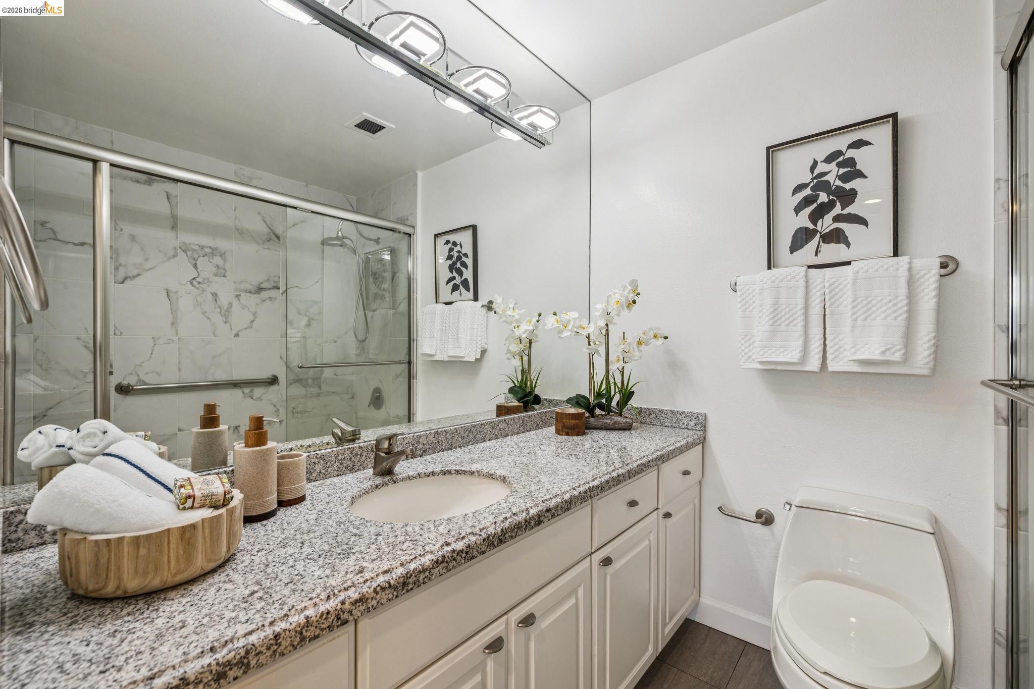 Photo #11: 41125258 Listing: Photo #11