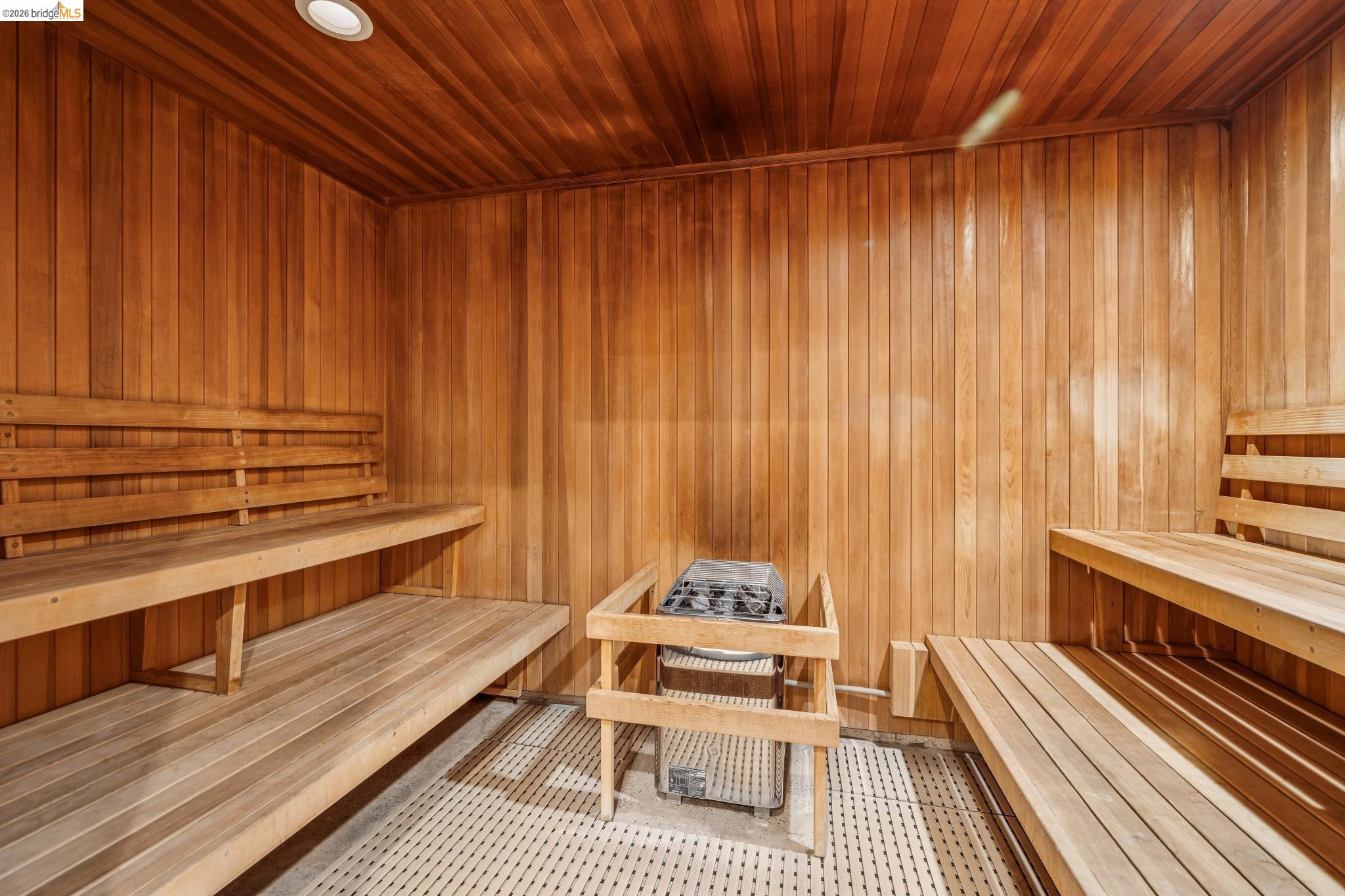 Photo #23: 41125258 Listing: Photo #23