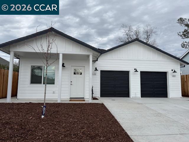 Front Image Thumbnail for CC41125260