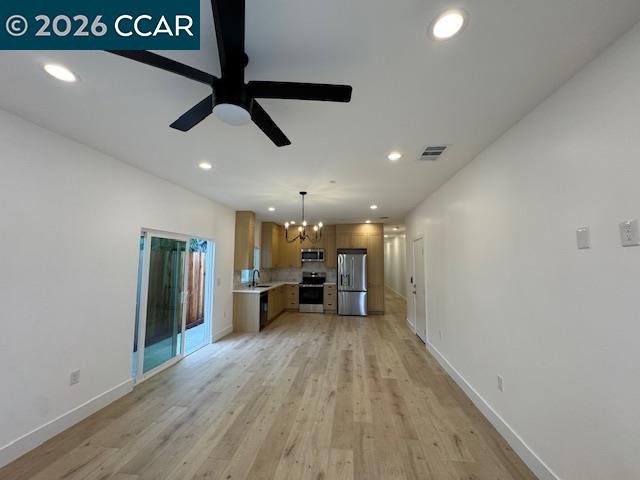 Detail Gallery Image 15 of 19 For 309 Lampasas Ave, Sacramento,  CA 95815 - 3 Beds | 2 Baths