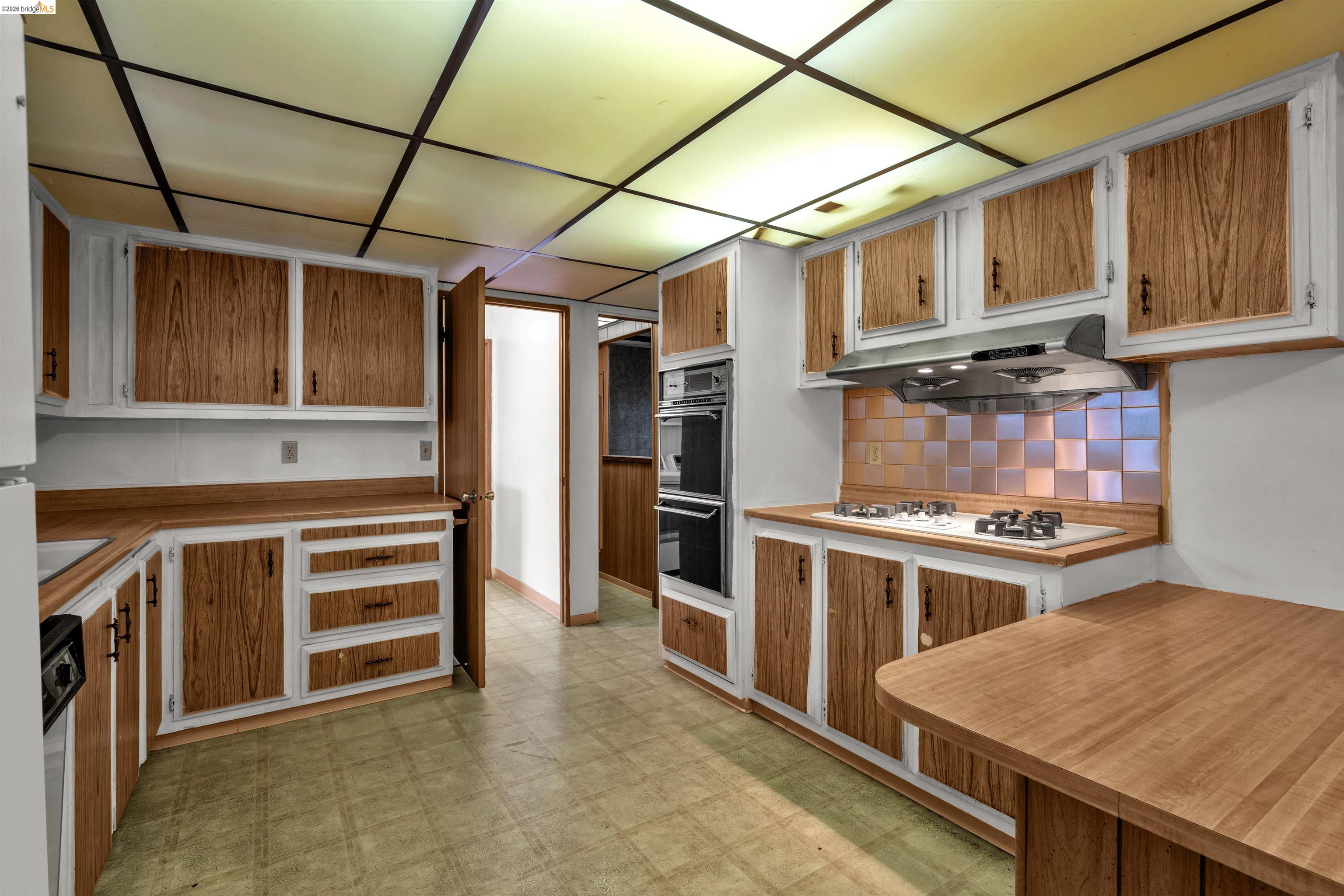 Detail Gallery Image 14 of 31 For 5450 Monterey Hwy #117,  San Jose,  CA 95111 - 3 Beds | 2 Baths