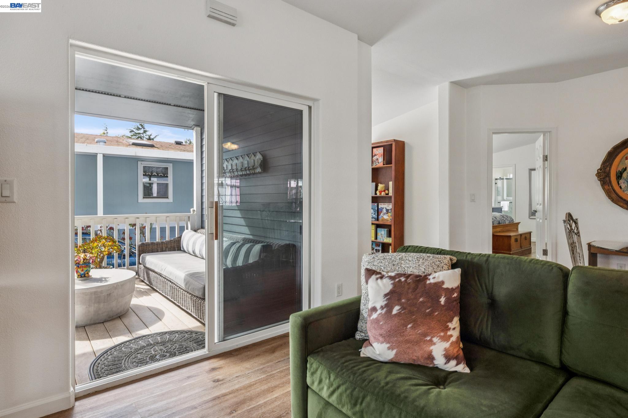 Detail Gallery Image 19 of 43 For 29341 Sandburg Way, Hayward,  CA 94544 - 3 Beds | 2 Baths