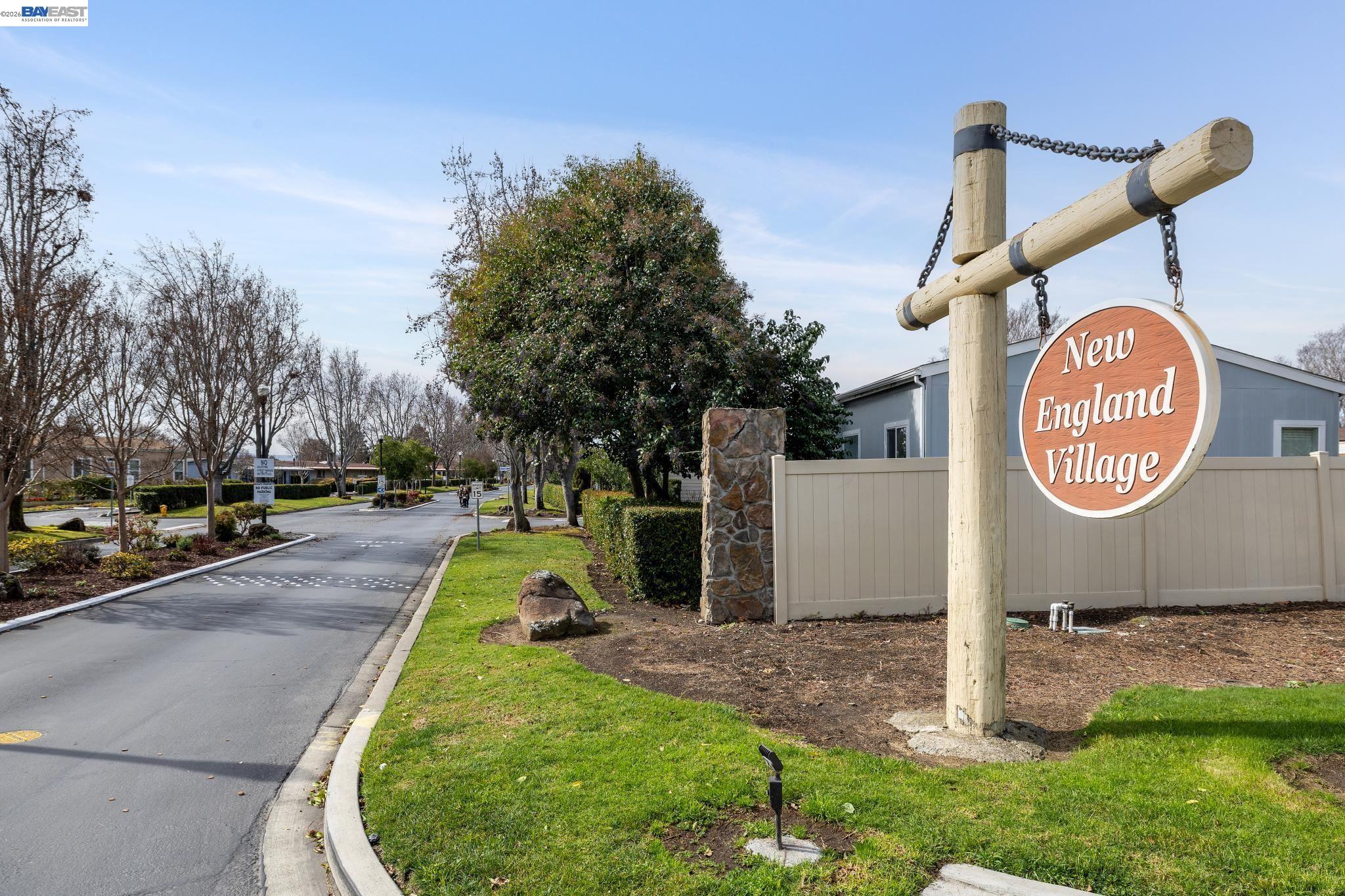 Detail Gallery Image 43 of 43 For 29341 Sandburg Way, Hayward,  CA 94544 - 3 Beds | 2 Baths