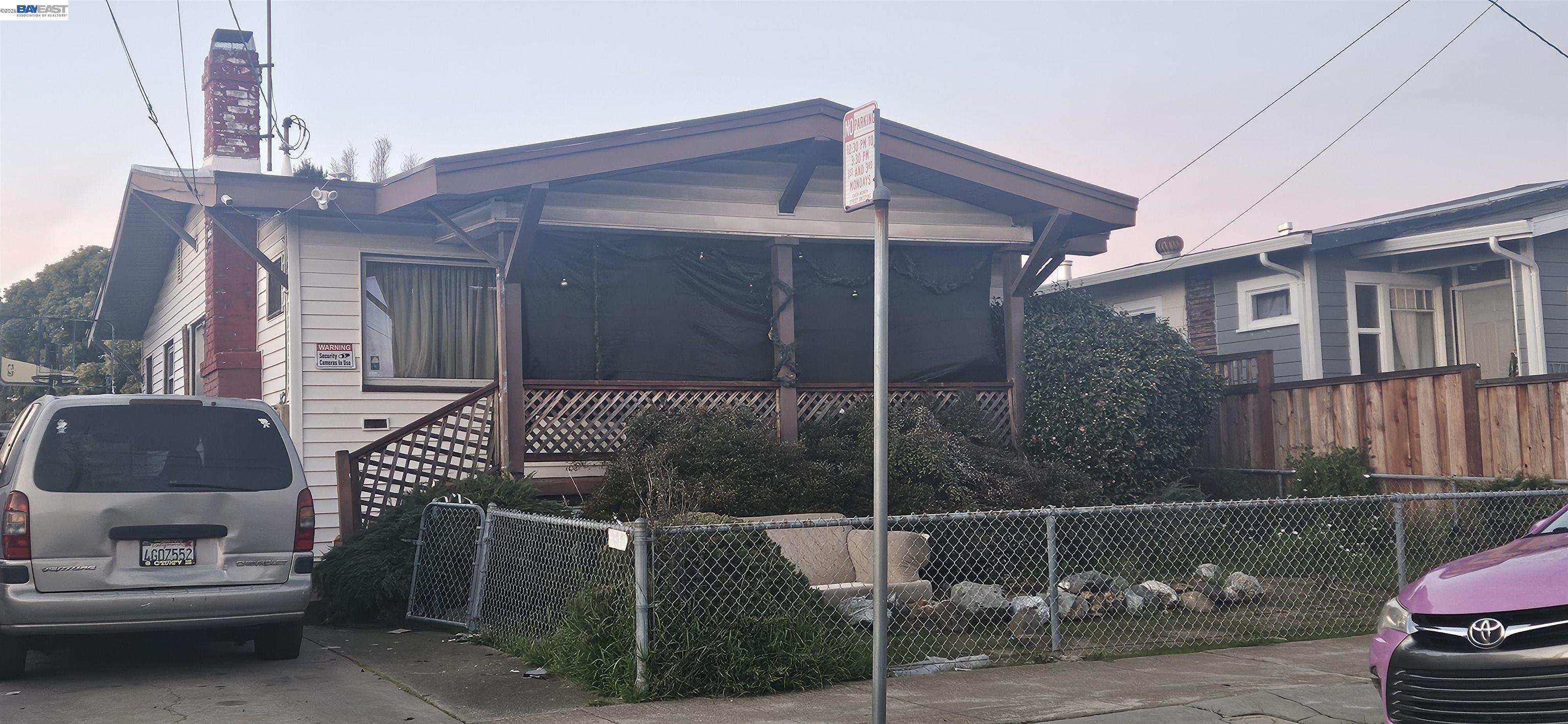 Front Image Thumbnail for BE41125268