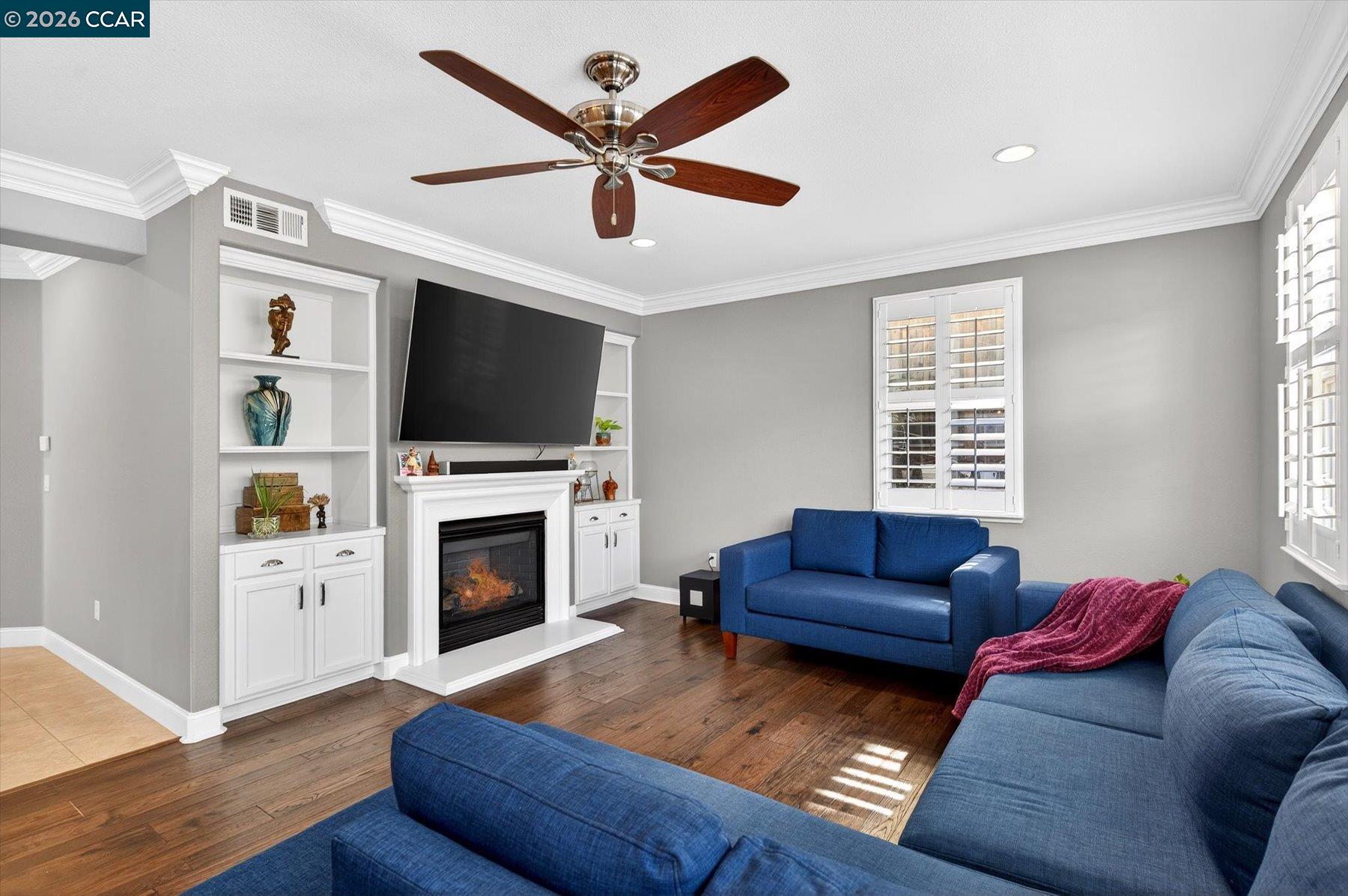 Detail Gallery Image 11 of 38 For 5271 Salerno Dr, Dublin,  CA 94568 - 4 Beds | 3 Baths