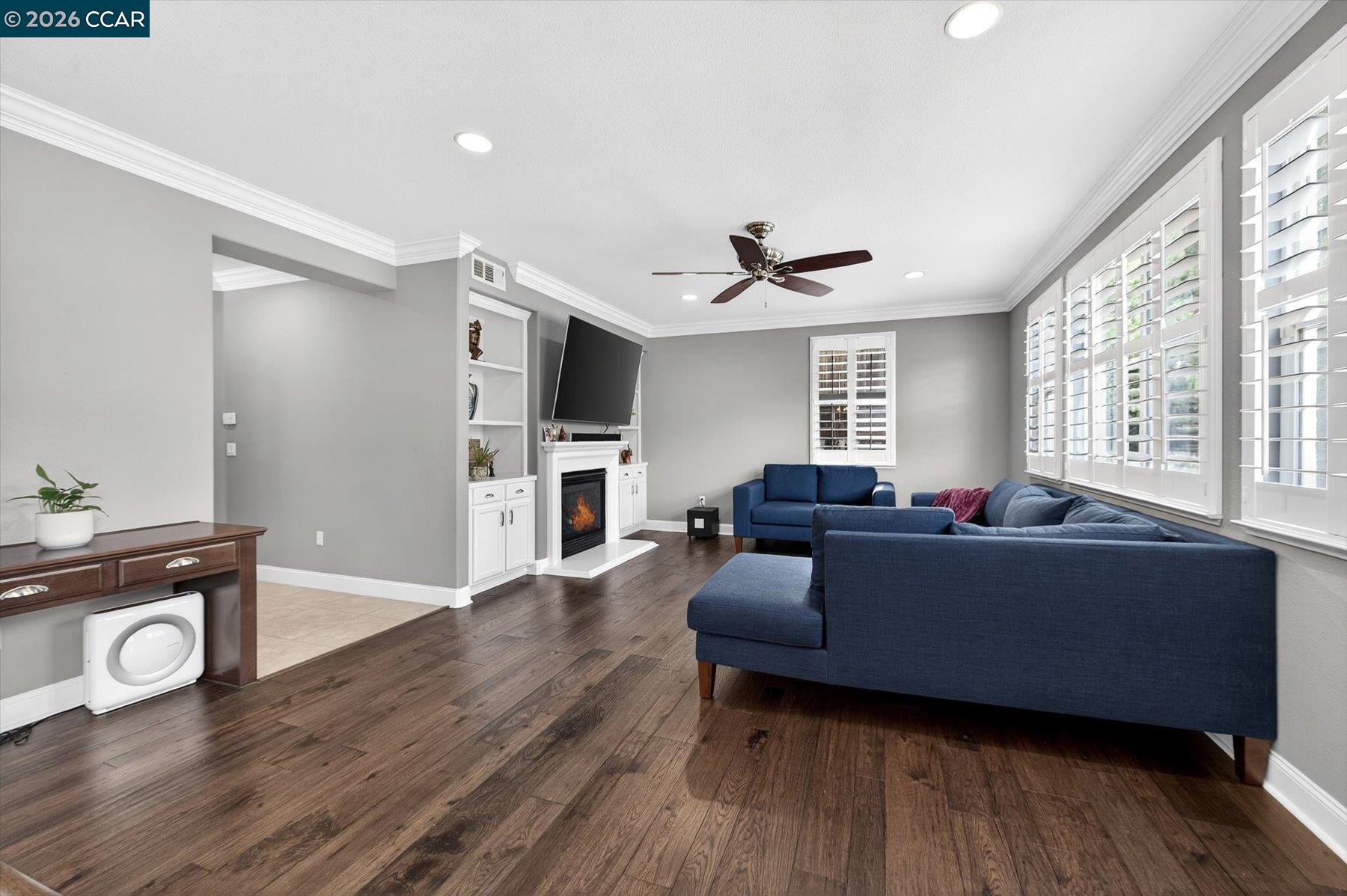 Detail Gallery Image 12 of 38 For 5271 Salerno Dr, Dublin,  CA 94568 - 4 Beds | 3 Baths