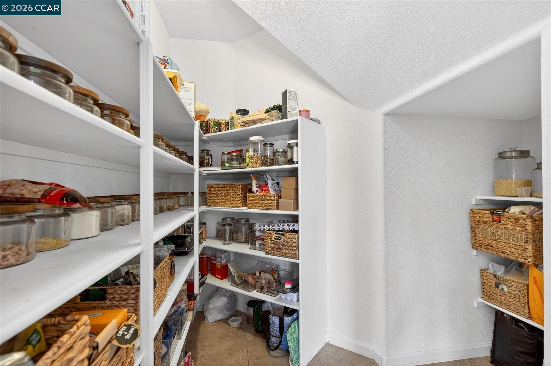 Detail Gallery Image 20 of 38 For 5271 Salerno Dr, Dublin,  CA 94568 - 4 Beds | 3 Baths