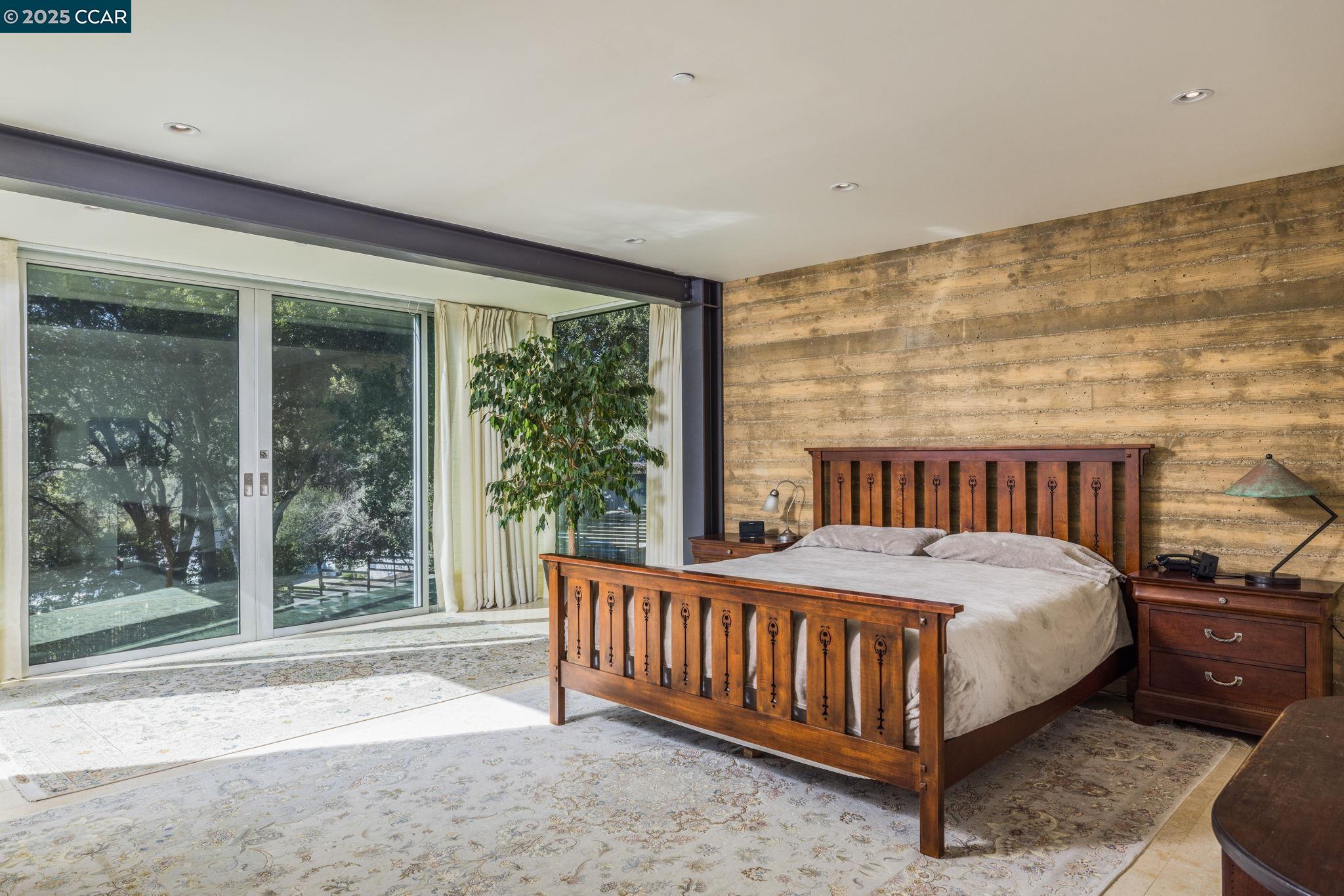 Detail Gallery Image 14 of 45 For 2 Crane Ct, Orinda,  CA 94563 - 4 Beds | 3 Baths