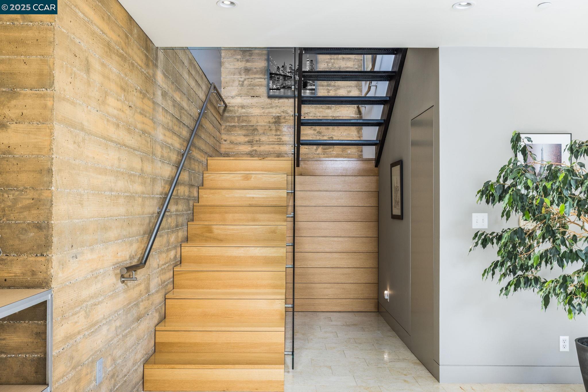 Detail Gallery Image 28 of 45 For 2 Crane Ct, Orinda,  CA 94563 - 4 Beds | 3 Baths