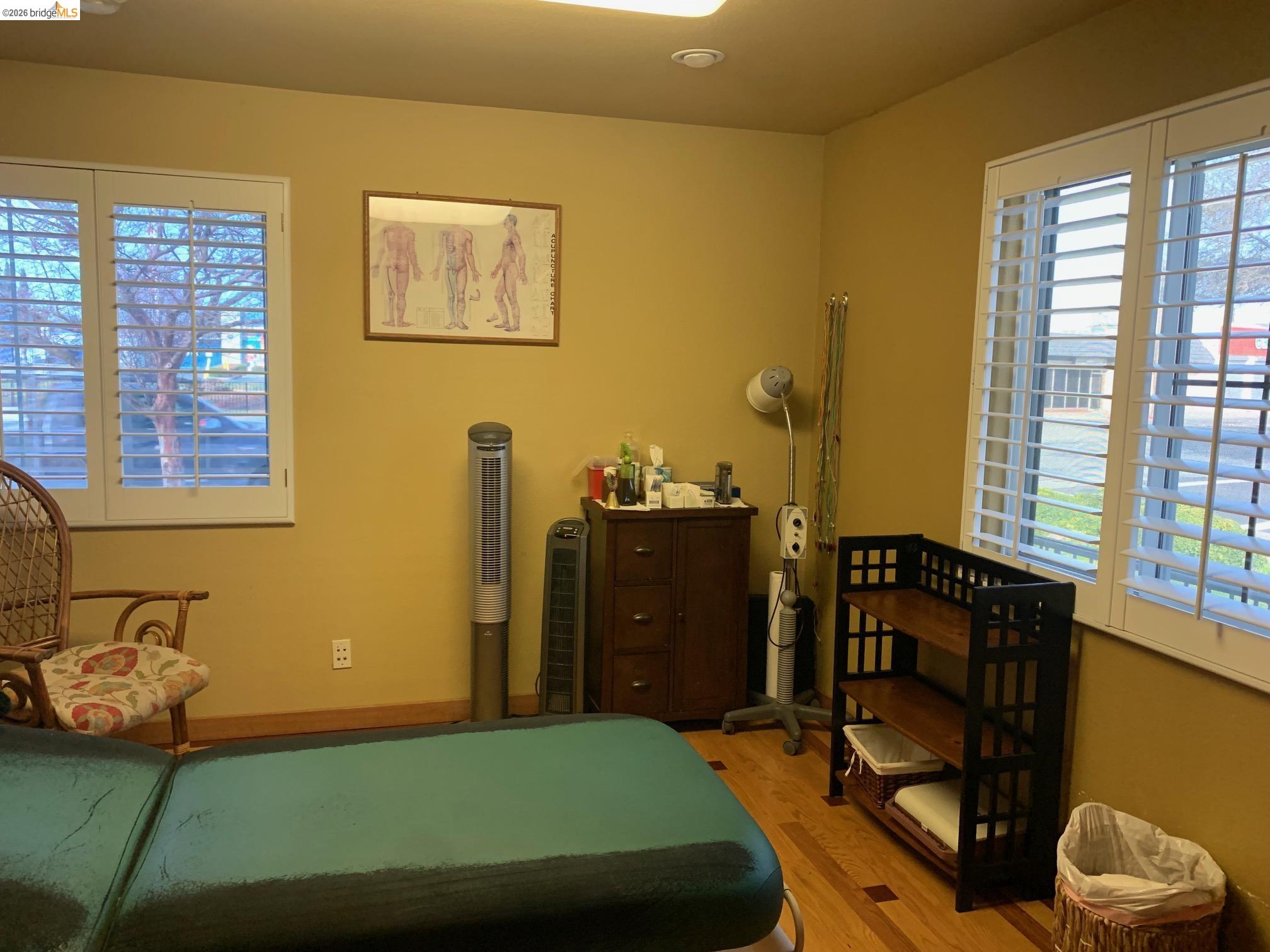 Detail Gallery Image 10 of 21 For 2 Belshaw St, Antioch,  CA 94509 - 2 Beds | 1 Baths