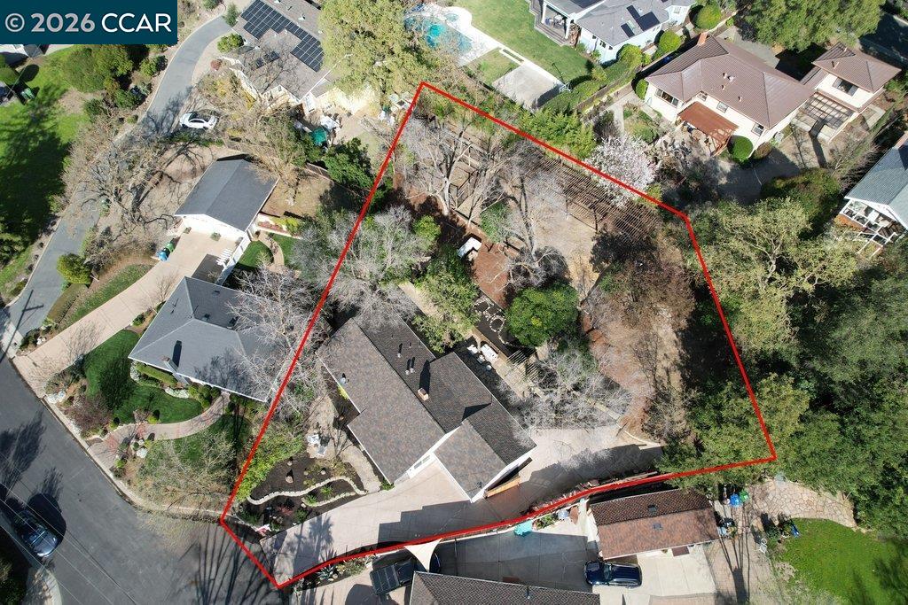 Detail Gallery Image 23 of 27 For 70 Carolyn Ct, Lafayette,  CA 94549 - 3 Beds | 1 Baths