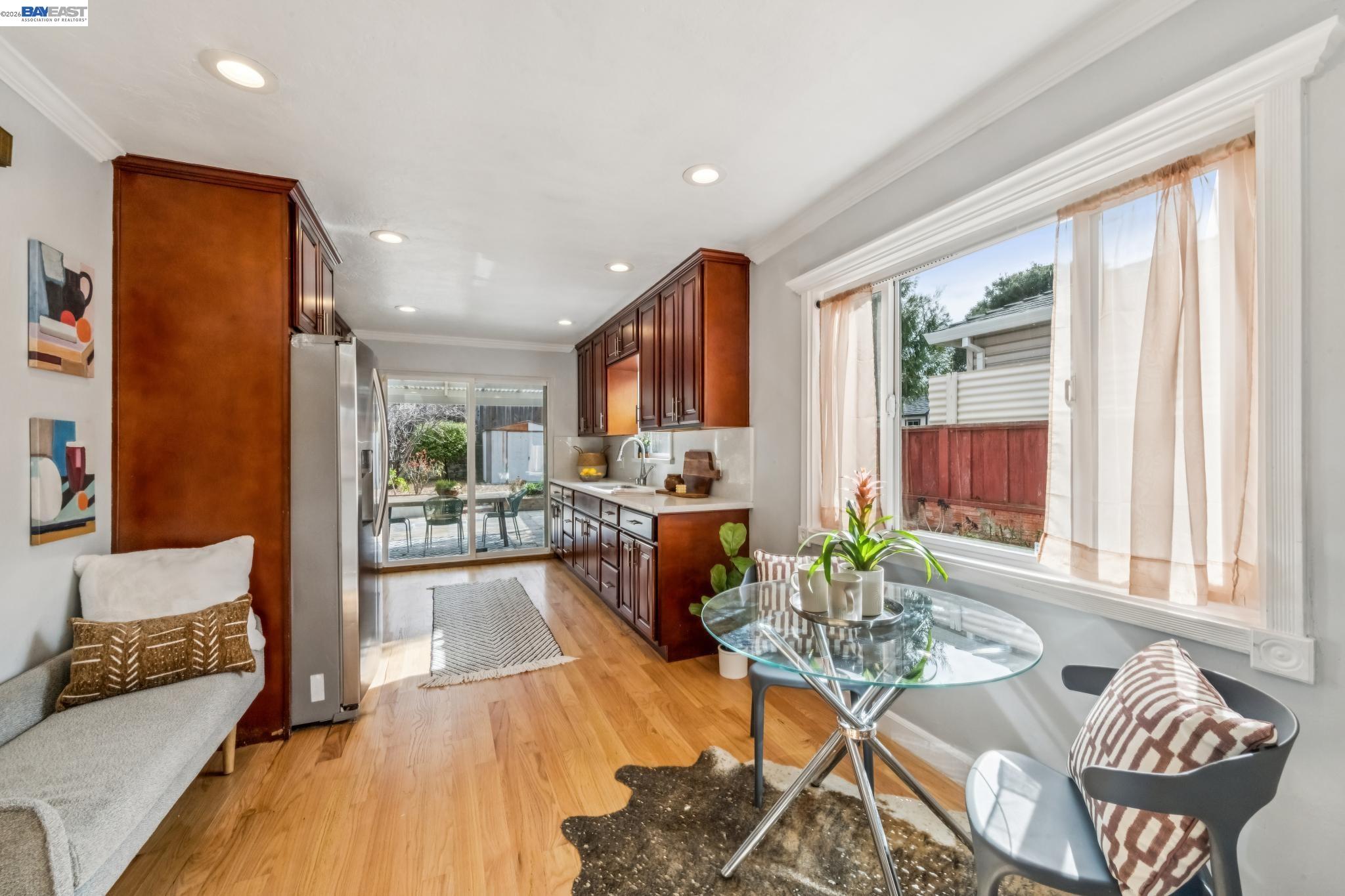 Detail Gallery Image 19 of 39 For 21330 Tyee Street, Castro Valley,  CA 94546 - 3 Beds | 2 Baths