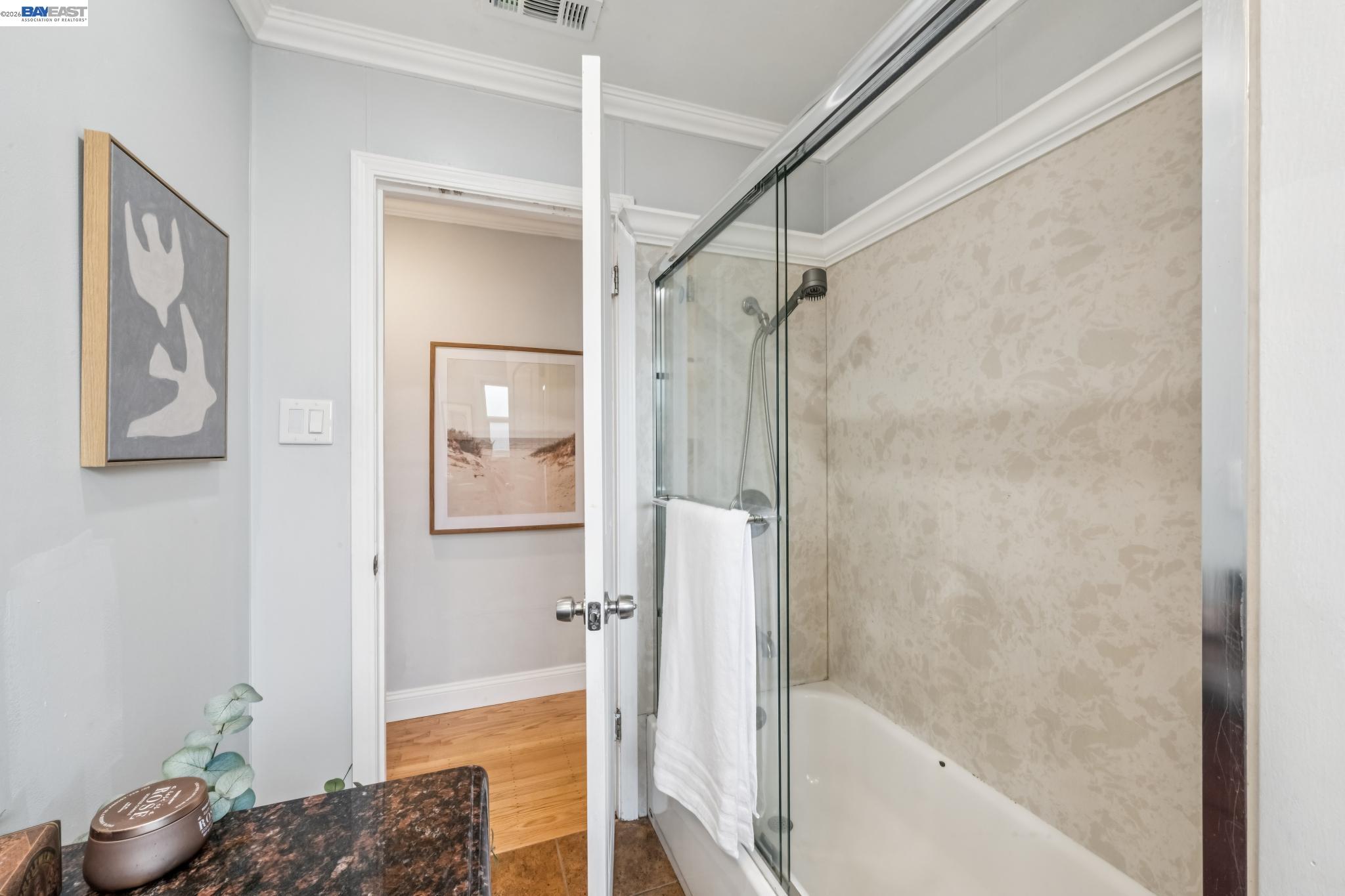 Detail Gallery Image 23 of 39 For 21330 Tyee Street, Castro Valley,  CA 94546 - 3 Beds | 2 Baths