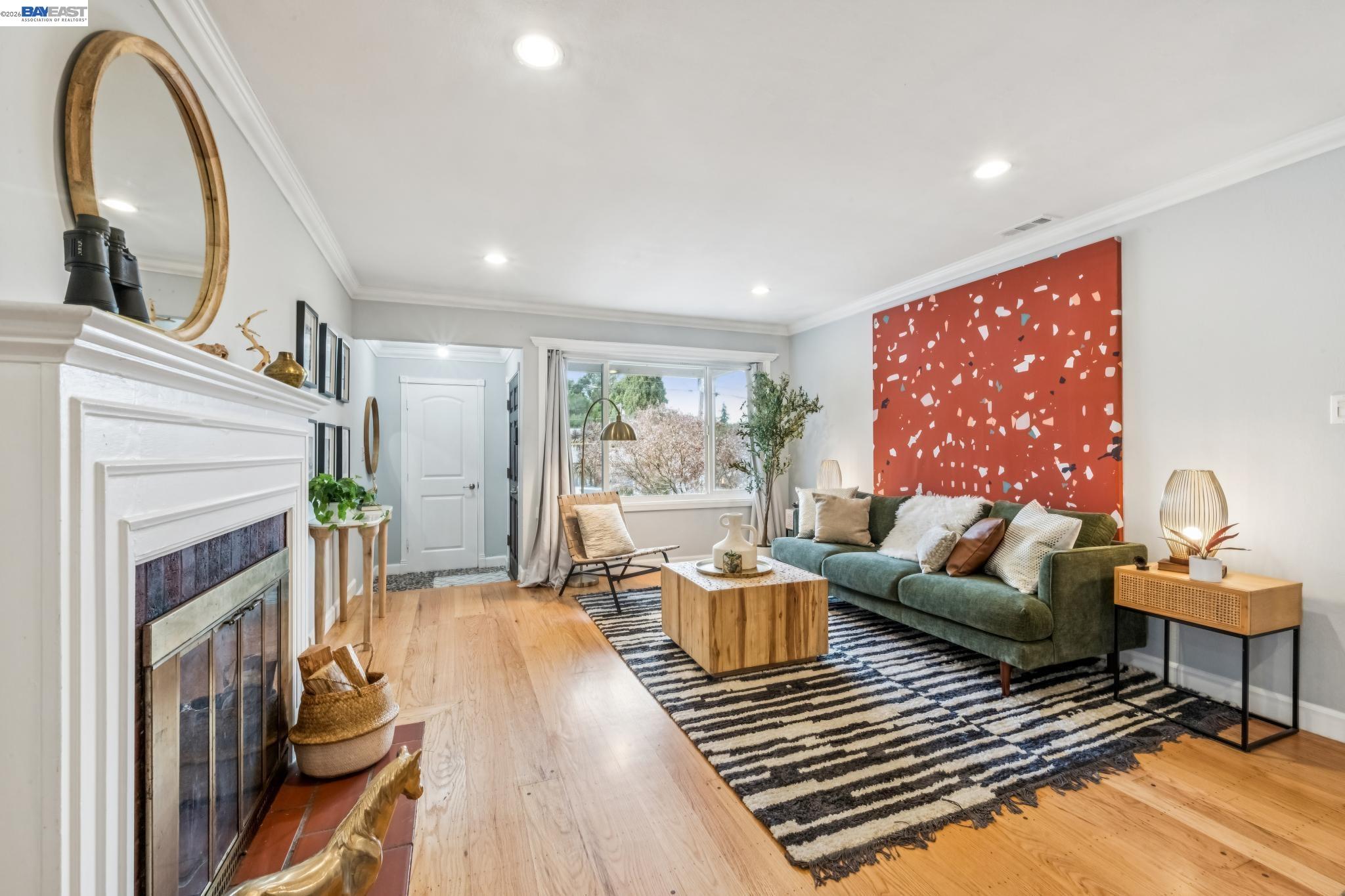 Detail Gallery Image 7 of 39 For 21330 Tyee Street, Castro Valley,  CA 94546 - 3 Beds | 2 Baths