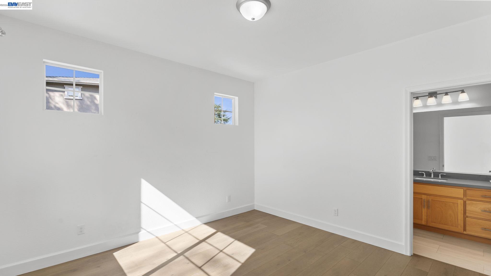 Detail Gallery Image 7 of 22 For 1200 Stonecrest Ln, Concord,  CA 94518 - 5 Beds | 3/1 Baths