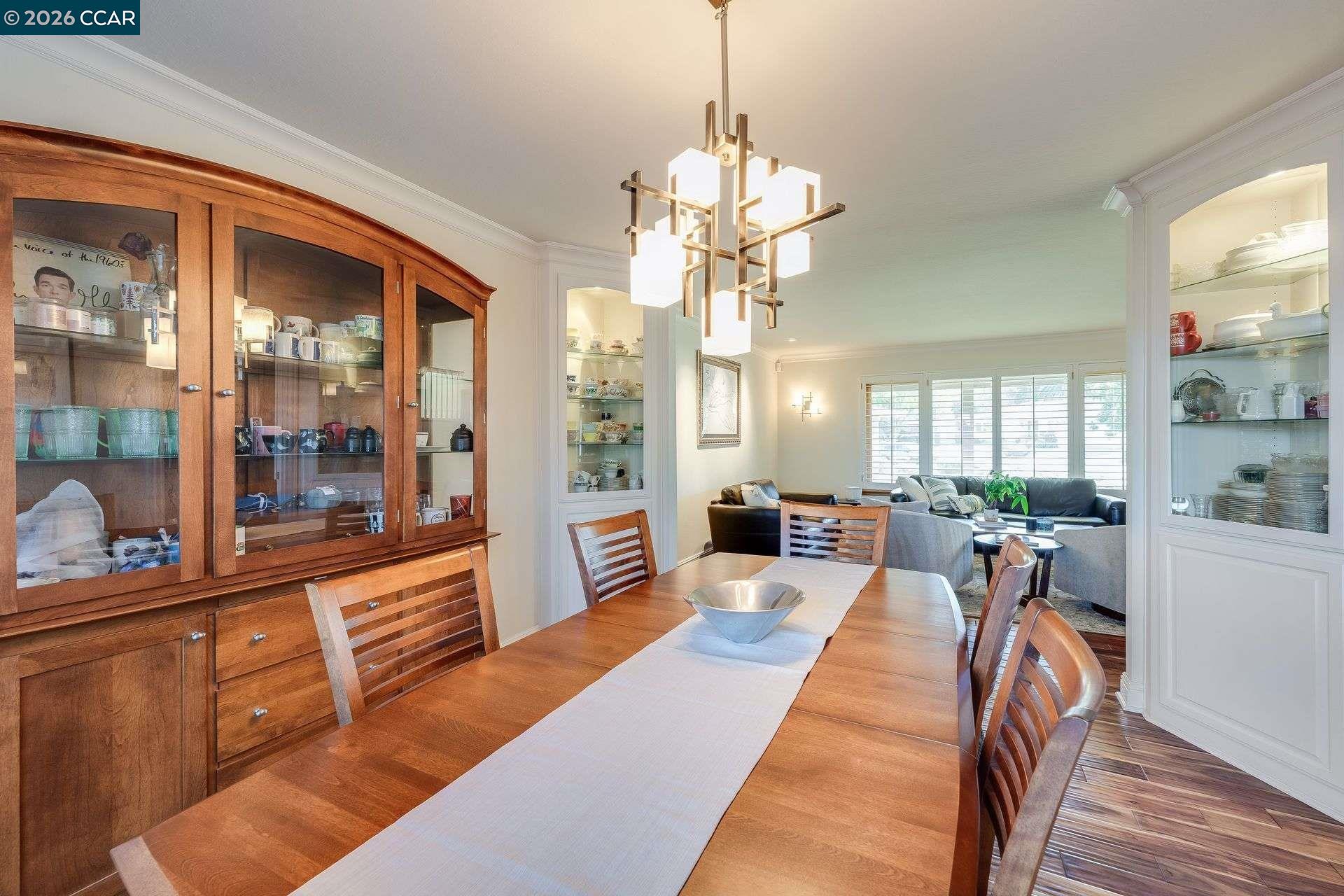 Detail Gallery Image 11 of 49 For 5817 Mitchell Canyon Ct, Clayton,  CA 94517 - 4 Beds | 2/1 Baths