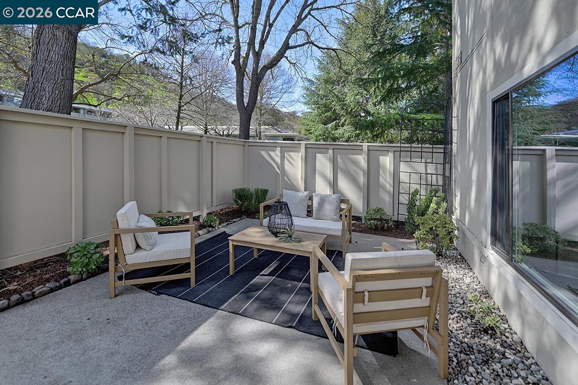 1557 Rockledge Ln UNIT 2, Walnut Creek, CA, 94595