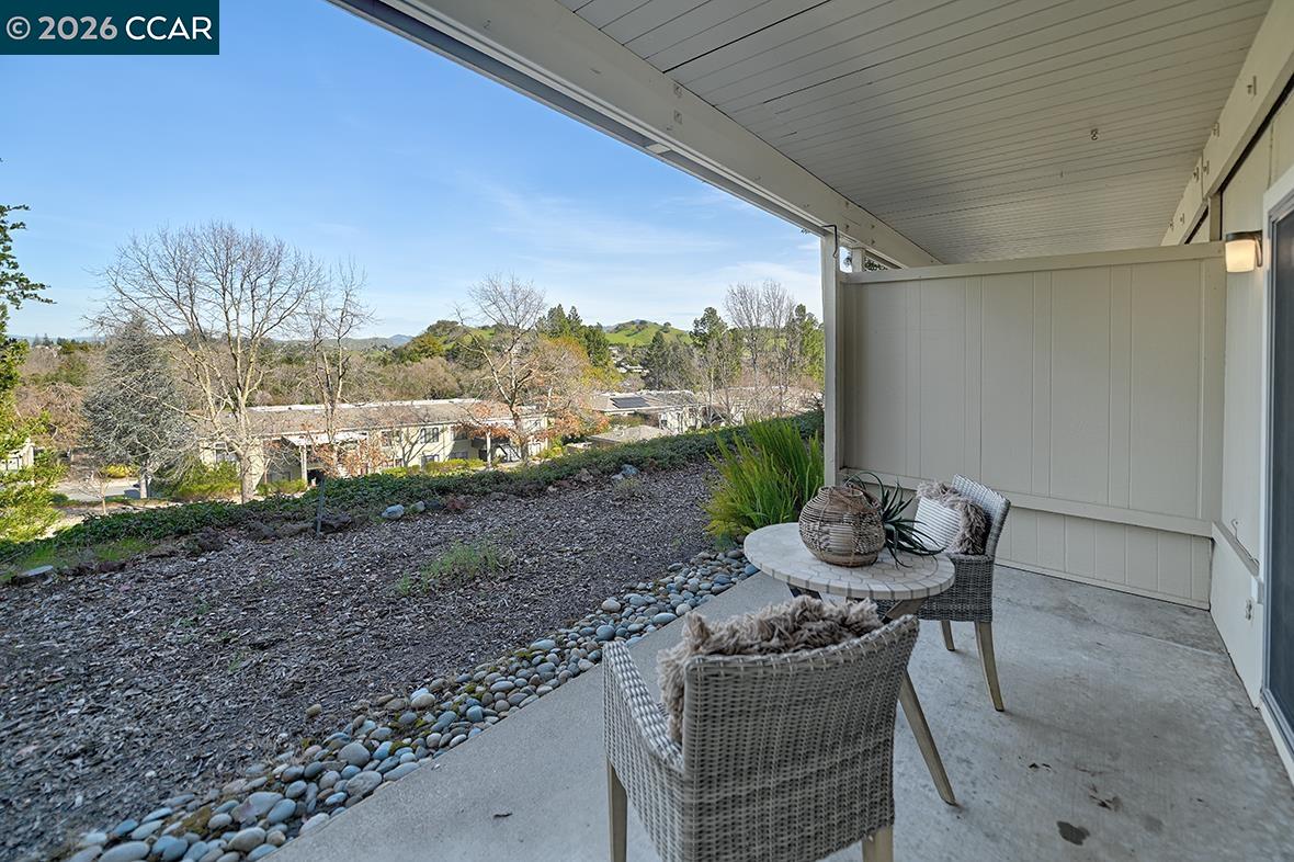 1557 Rockledge Ln UNIT 2, Walnut Creek, CA, 94595