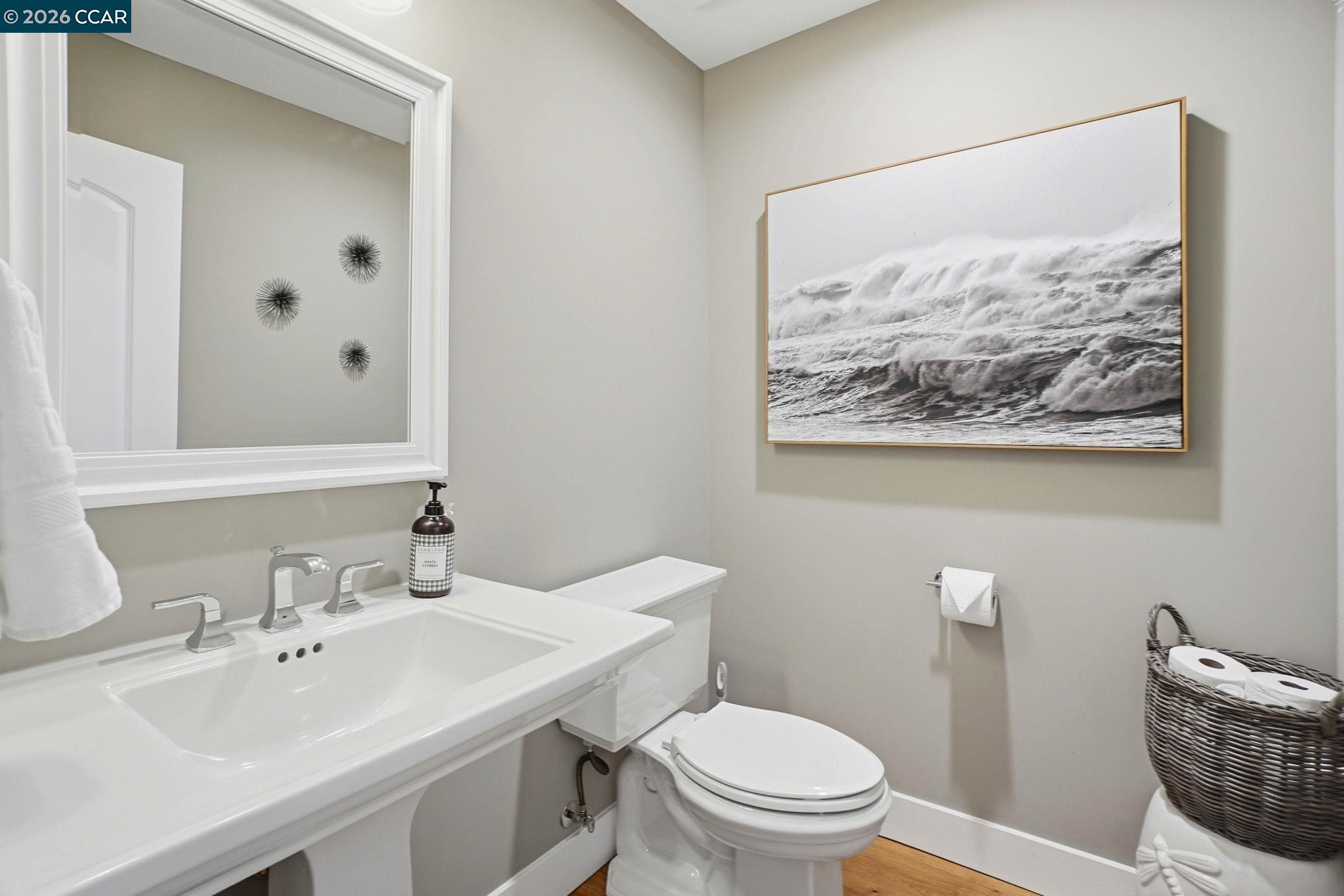 Detail Gallery Image 14 of 41 For 8 Simo Street, Alamo,  CA 94507 - 5 Beds | 3/1 Baths