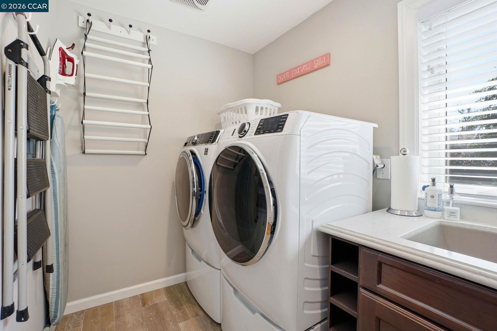 Detail Gallery Image 28 of 41 For 8 Simo Street, Alamo,  CA 94507 - 5 Beds | 3/1 Baths